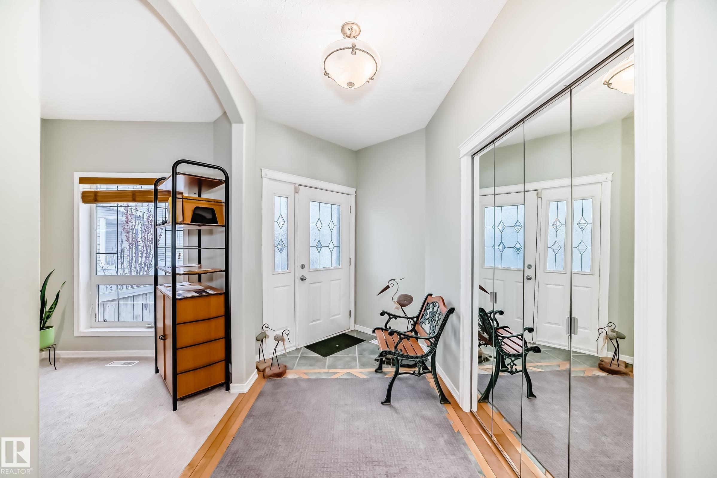 576 Glenwright Crescent NW, Glastonbury, Edmonton
