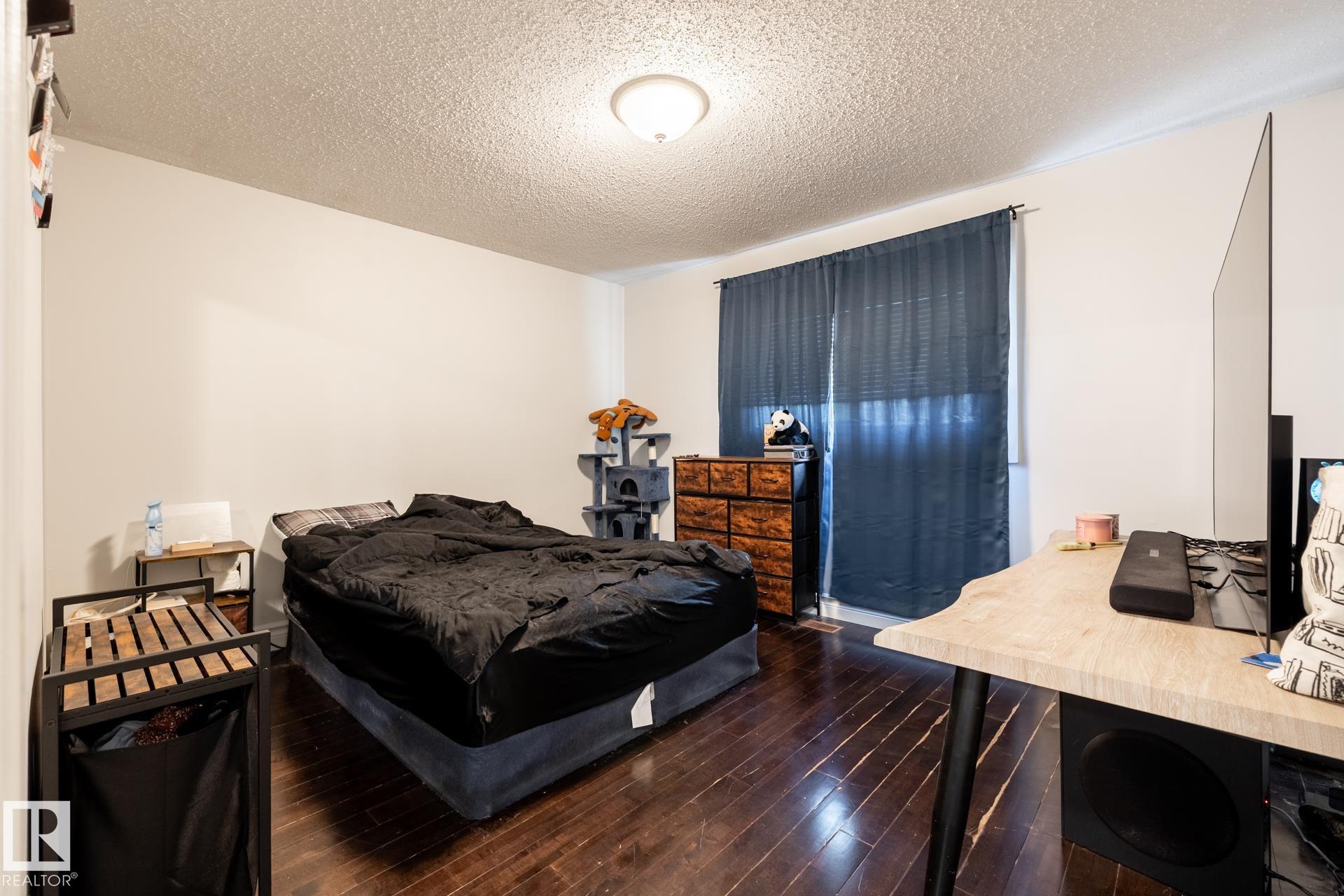 https://zimg.paragon.ice.com/ParagonImages/Property/PM/RAE/225401567/11/0/0/52b691c699558cc5c77f001dff619e00/1/7bed76e577c65b0e66364b9829dc1764/225401567-64f6ecdc-bd9c-47bc-89b5-54d8395992ff.JPG