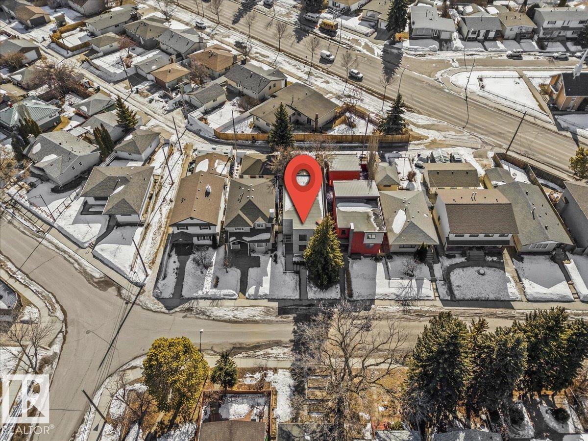 Photo 35 at 8709 92a Avenue NW, Strathearn, Edmonton