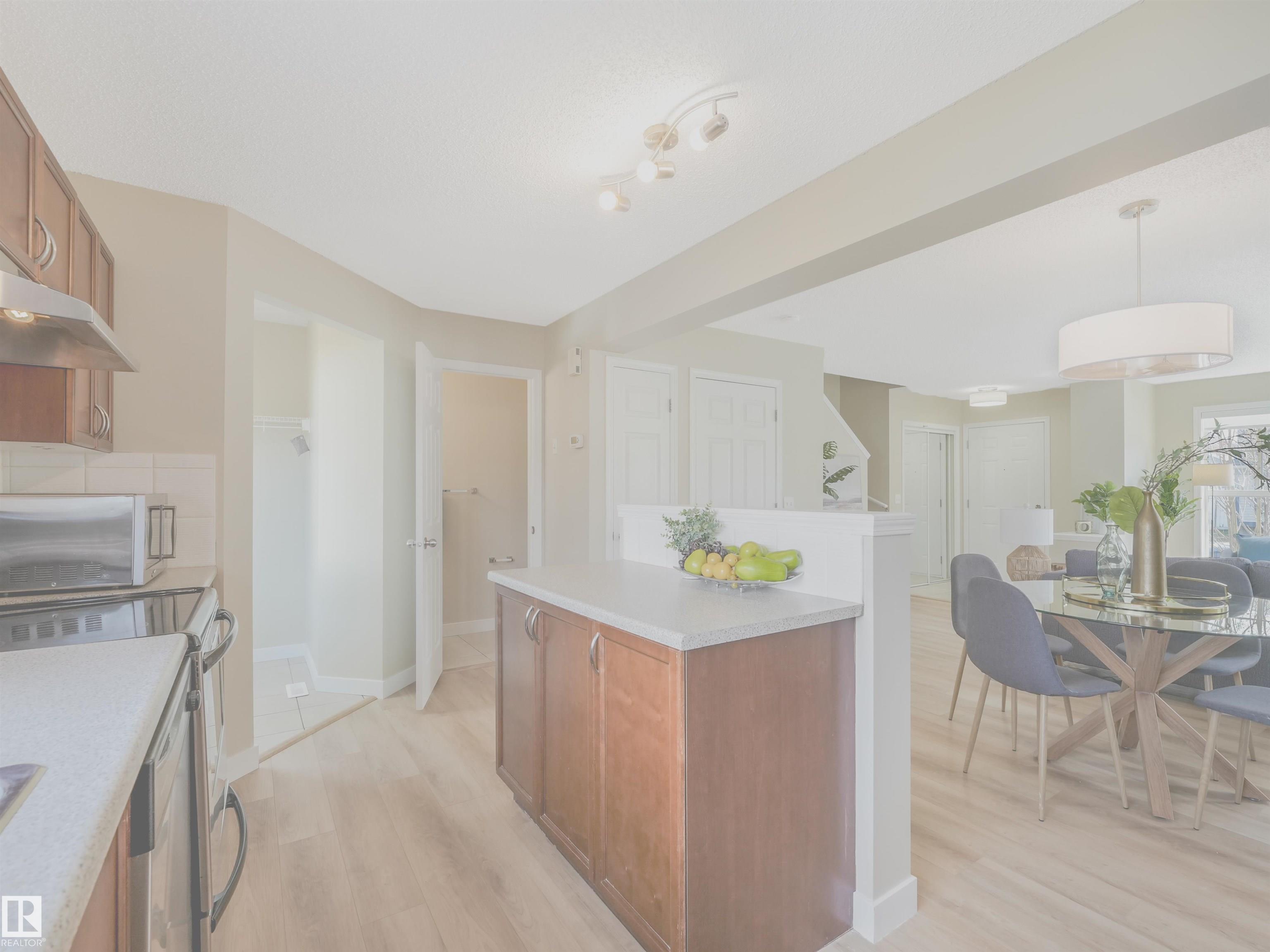 Photo 16 at 5916 South Terwillegar Boulevard NW, South Terwillegar, Edmonton