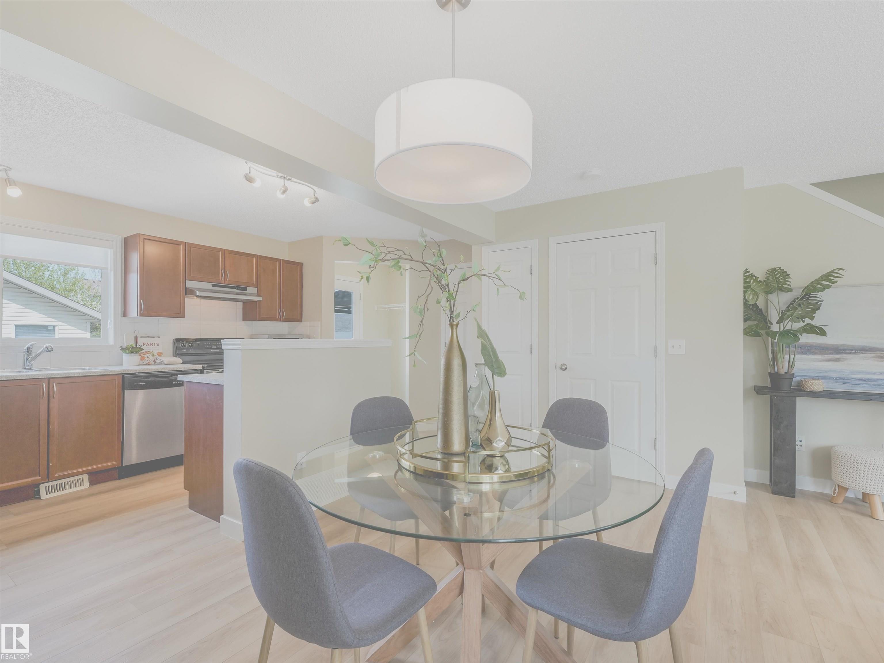 Photo 10 at 5916 South Terwillegar Boulevard NW, South Terwillegar, Edmonton