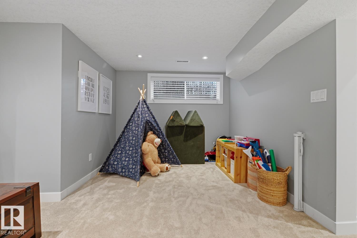 Photo 31 at 6310 109a Street NW, Parkallen, Edmonton