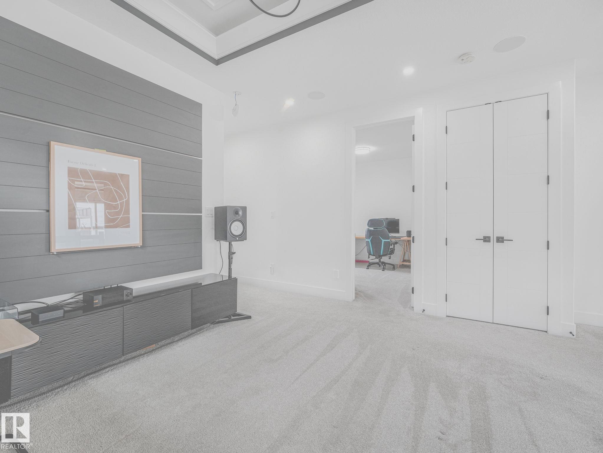 Photo 27 at 16307 19 Avenue SW, Glenridding Heights, Edmonton