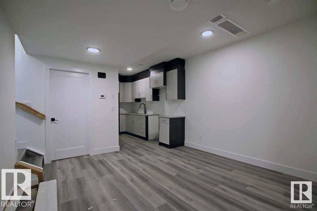 Photo 42 at 13909 107a Avenue NW, North Glenora, Edmonton