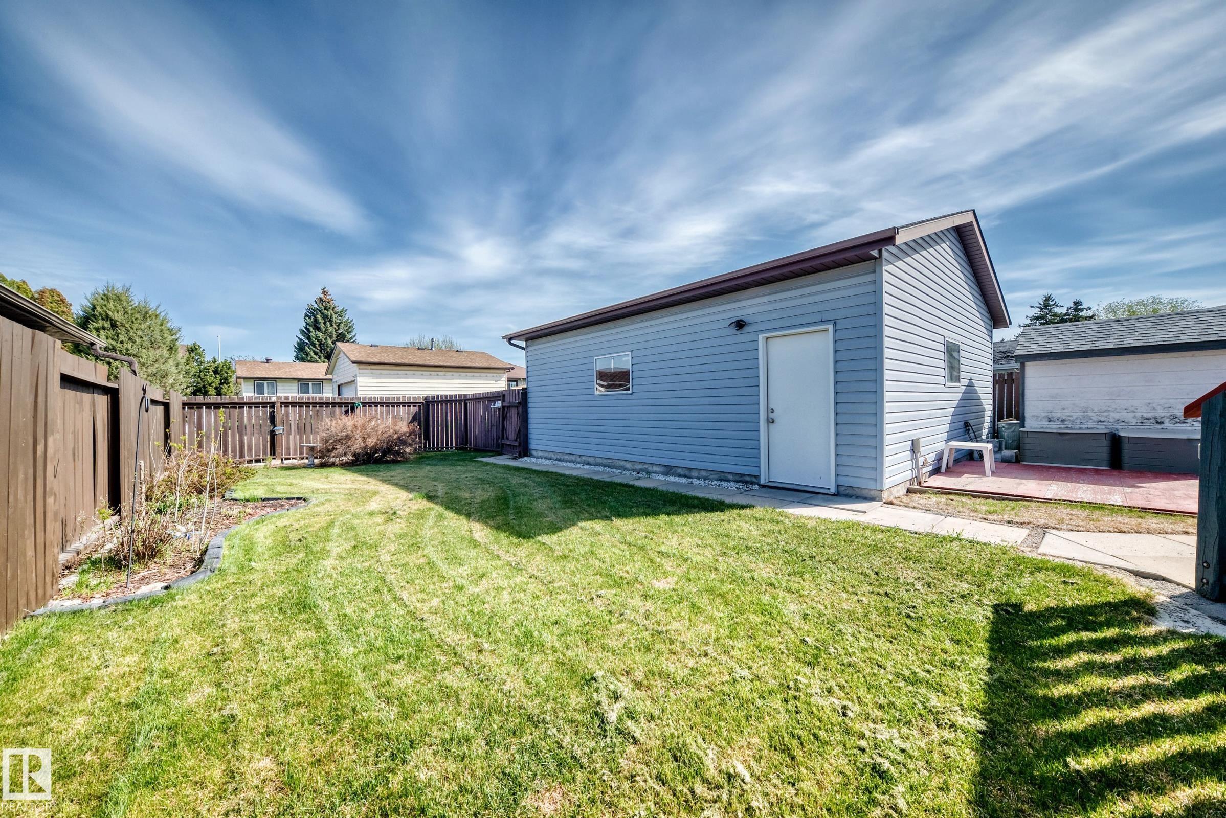 Photo 39 at 11812 139 Avenue NW, Carlisle, Edmonton
