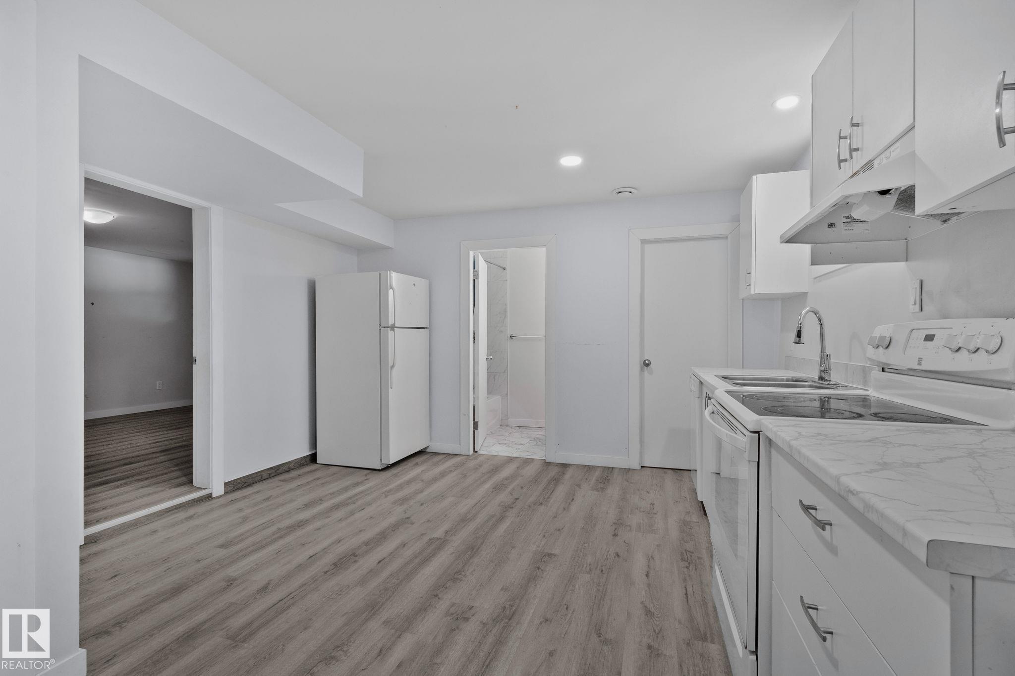 Photo 16 at 12002 37 Street NW, Beacon Heights, Edmonton