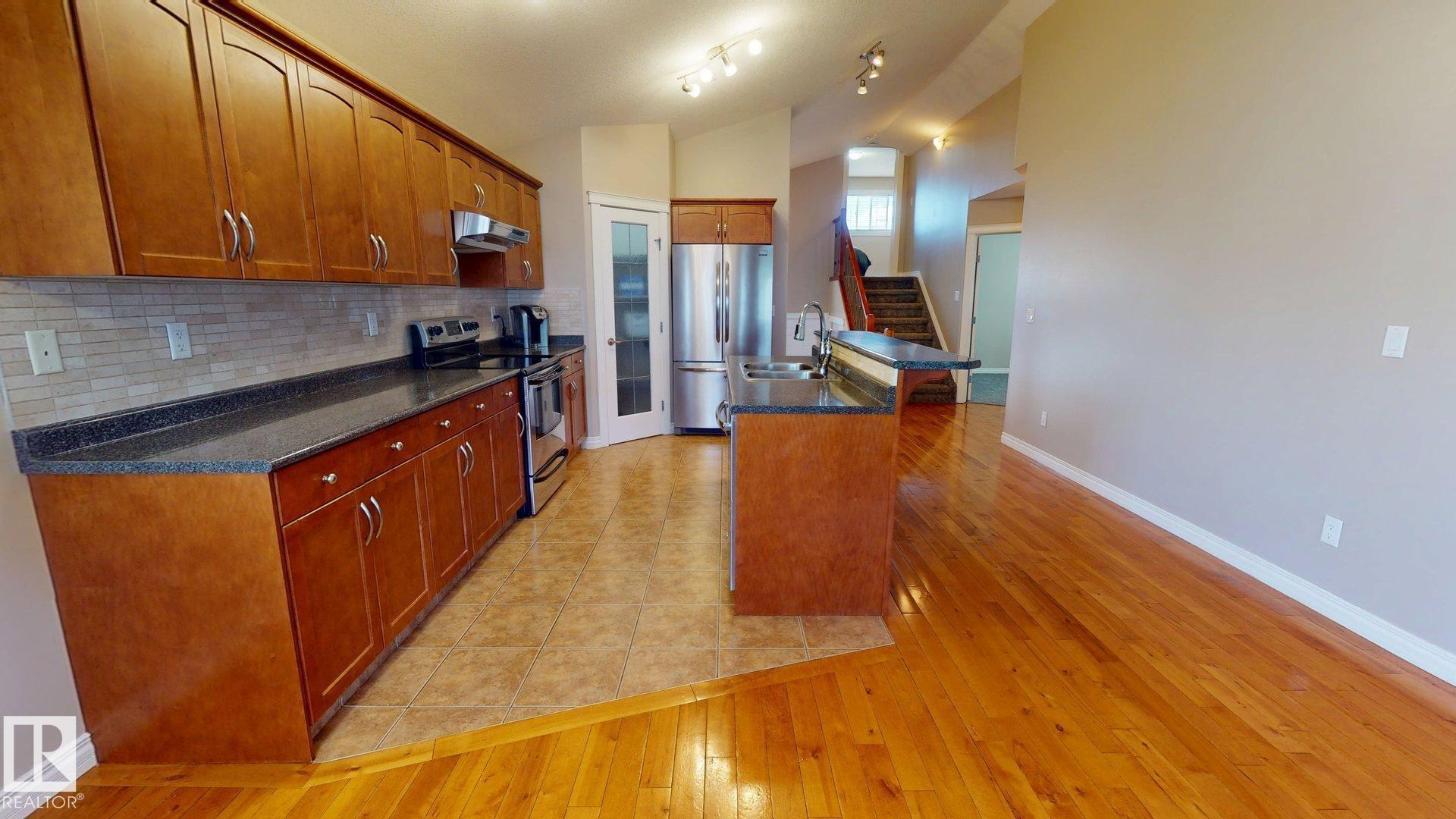 Picture for 16408 49 ST NW NW