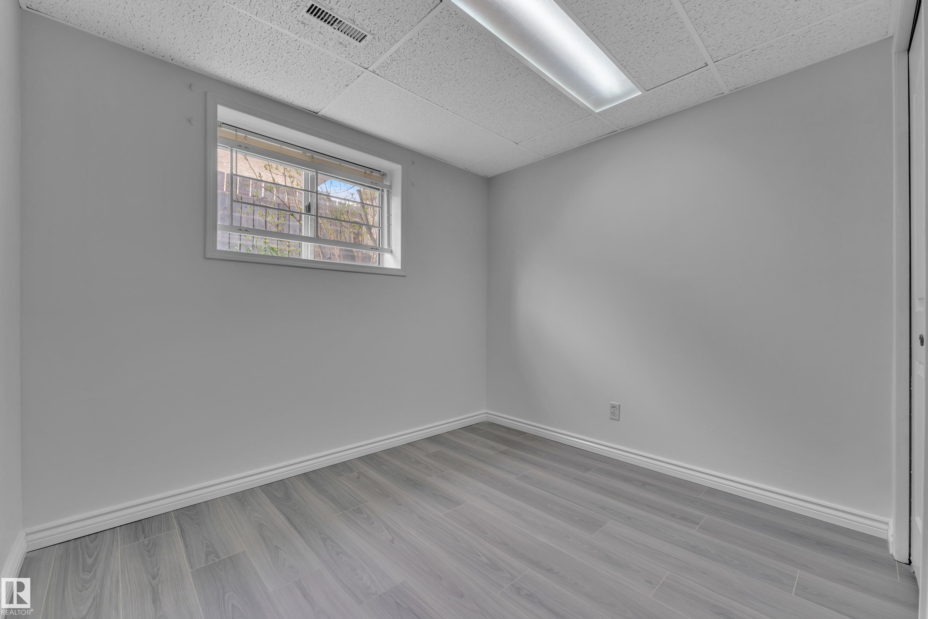 Photo 26 at 3227 145 Avenue NW, Kirkness, Edmonton