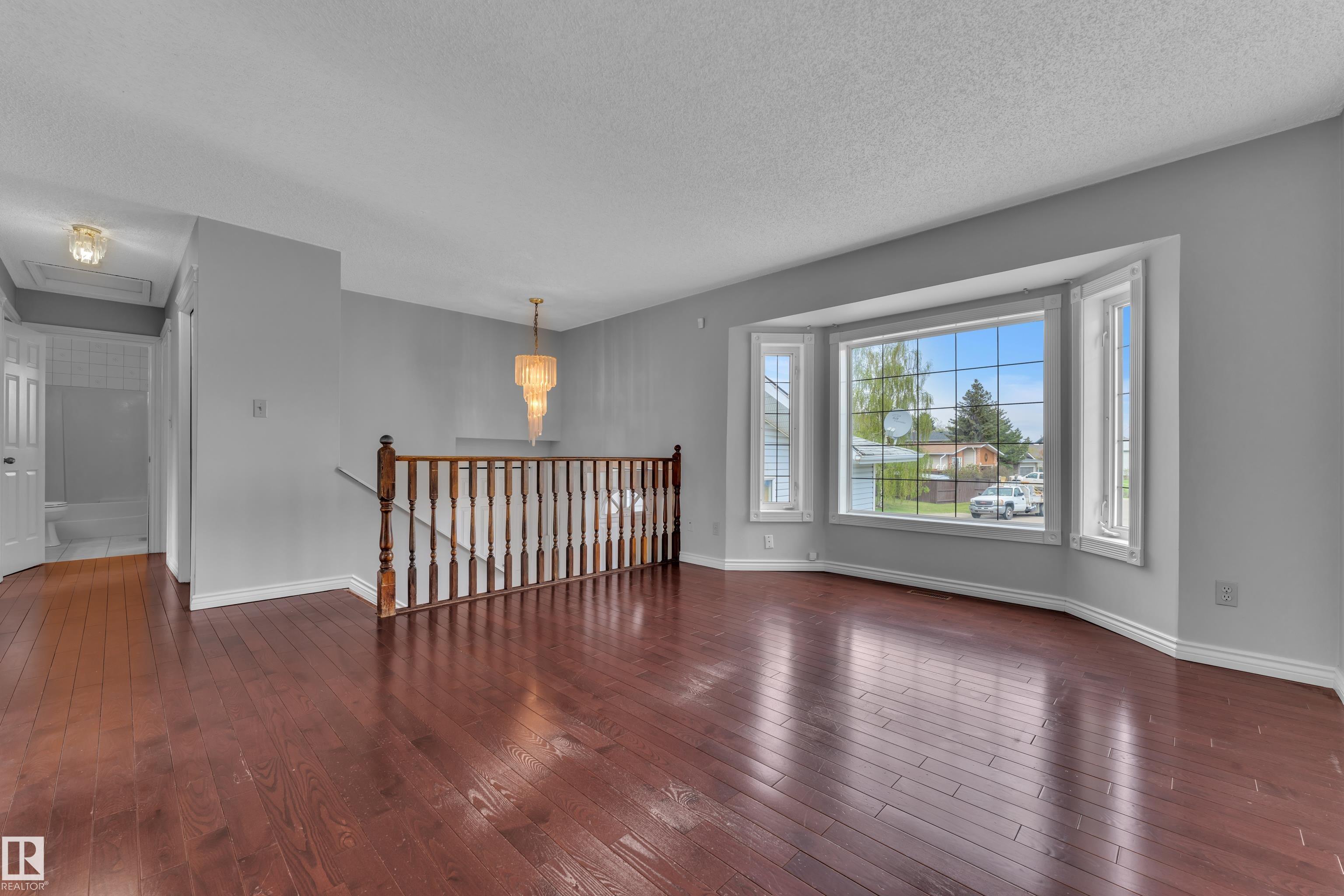 Photo 8 at 3227 145 Avenue NW, Kirkness, Edmonton
