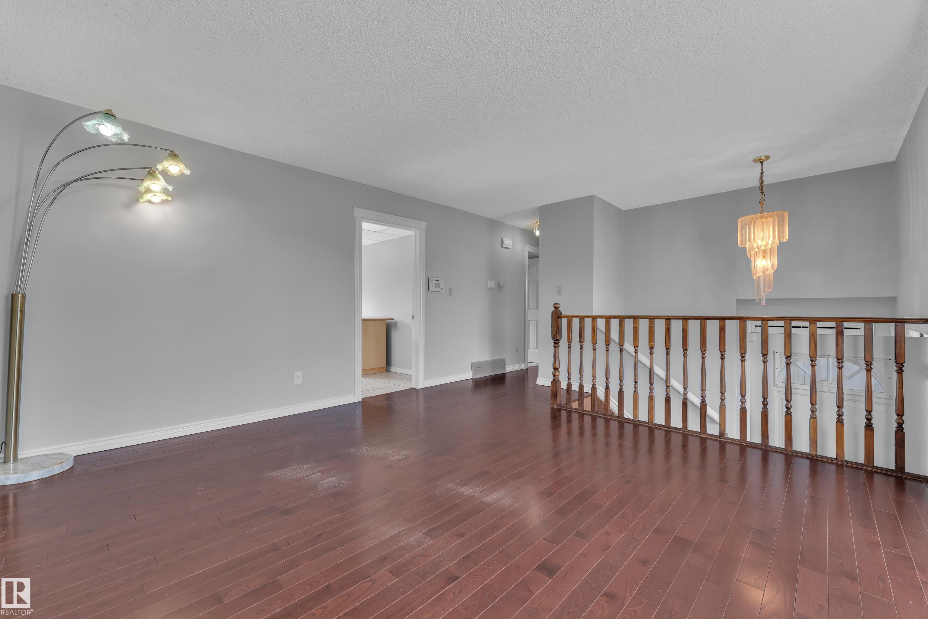 Photo 9 at 3227 145 Avenue NW, Kirkness, Edmonton