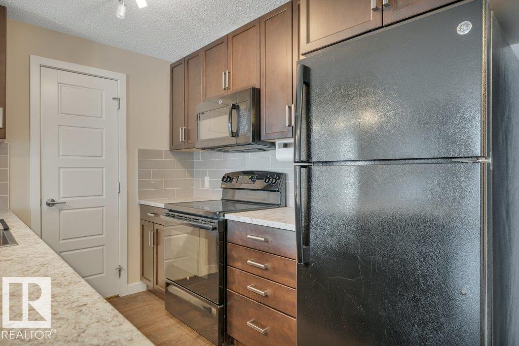 Photo 17 at 206 - 5510 Schonsee Drive NW, Schonsee, Edmonton