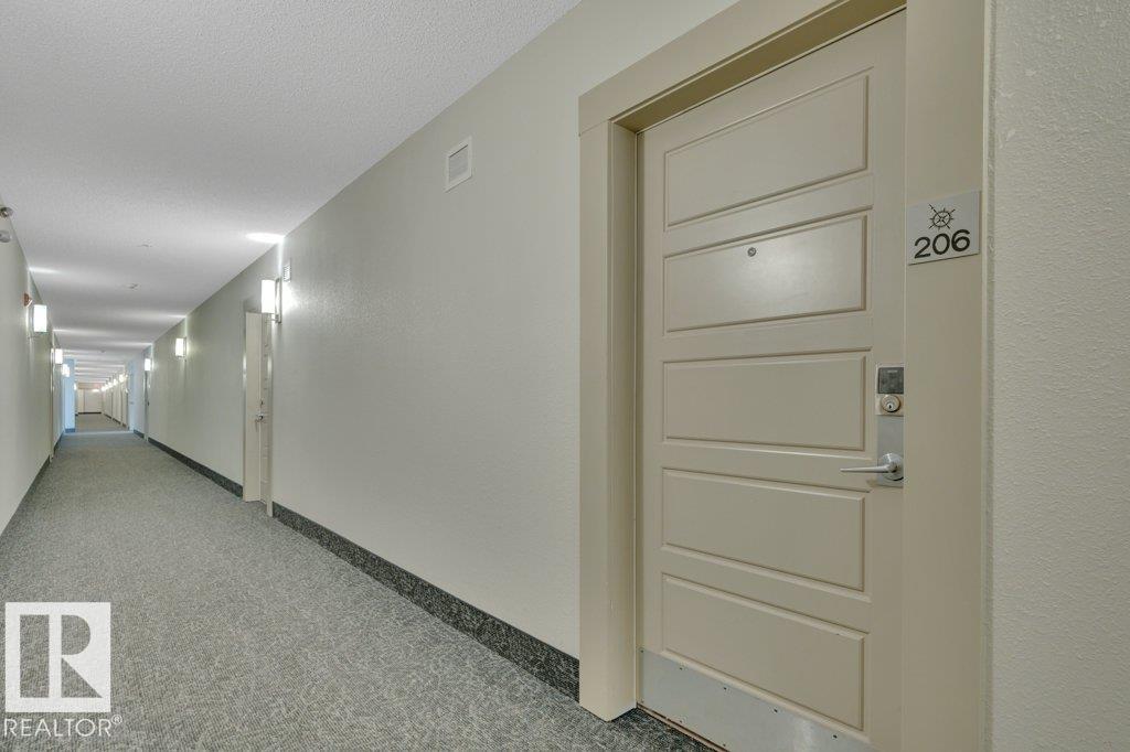 Photo 7 at 206 - 5510 Schonsee Drive NW, Schonsee, Edmonton