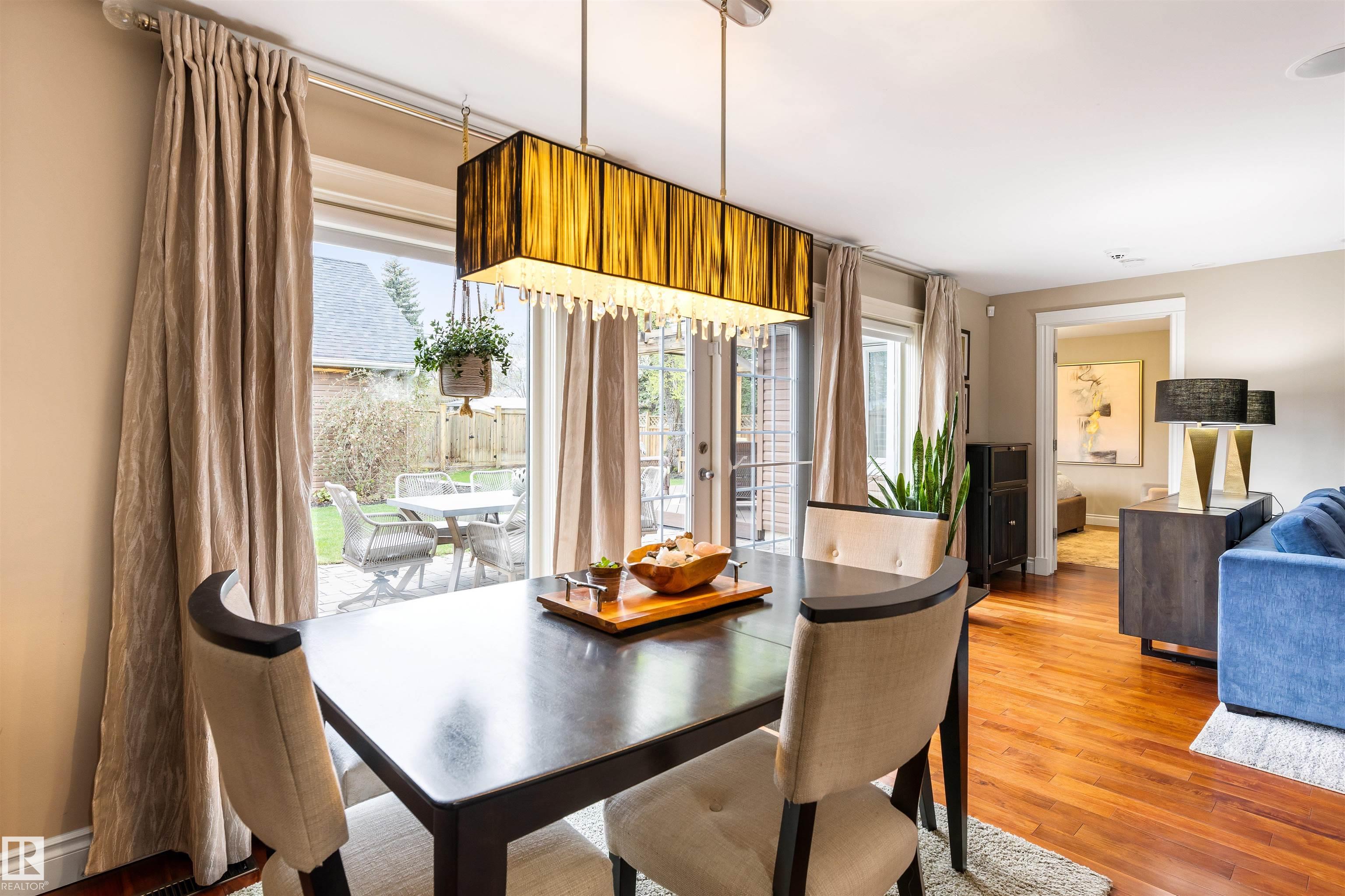 https://zimg.paragon.ice.com/ParagonImages/Property/PM/RAE/225401601/13/0/0/4f9648a764d39057bc6b1178f4473af0/1/b8fd85b5c10049239ed99596fa475d54/225401601-92eefa9d-7131-4ed9-8fd7-e5b8696f8522.JPG