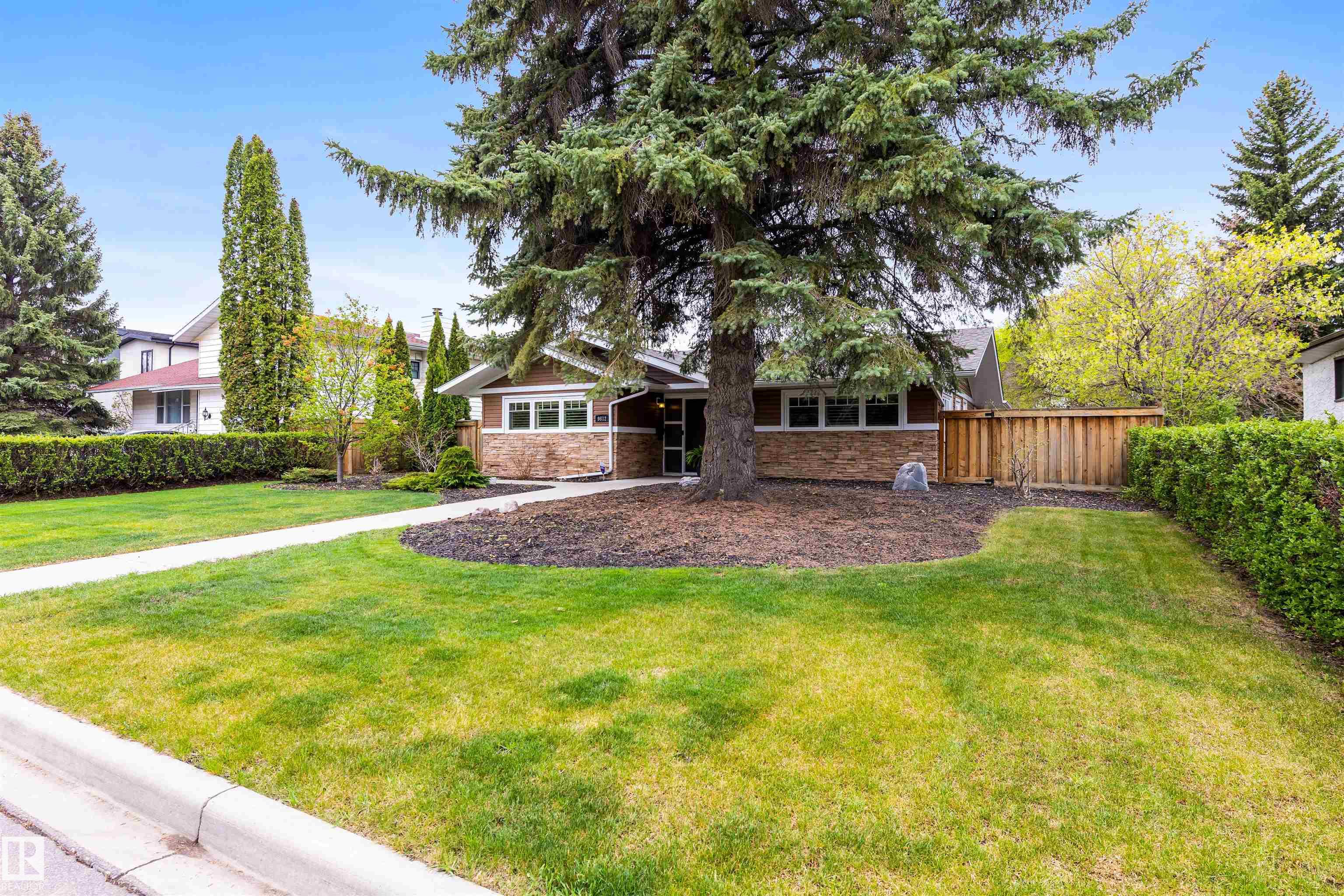 Picture for 9812 142 ST NW