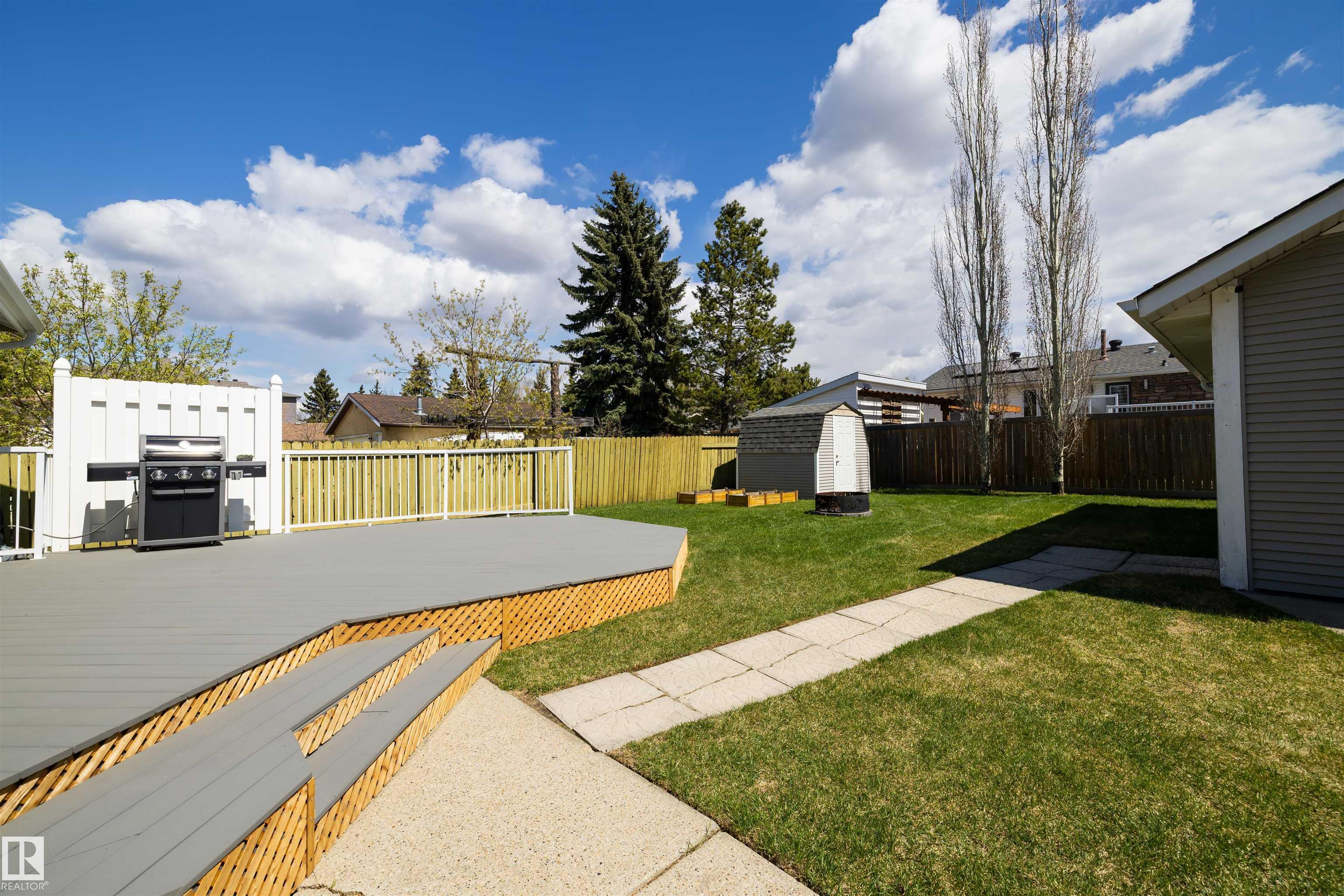 Photo 45 at 5 Arlington Drive, Akinsdale, St. Albert