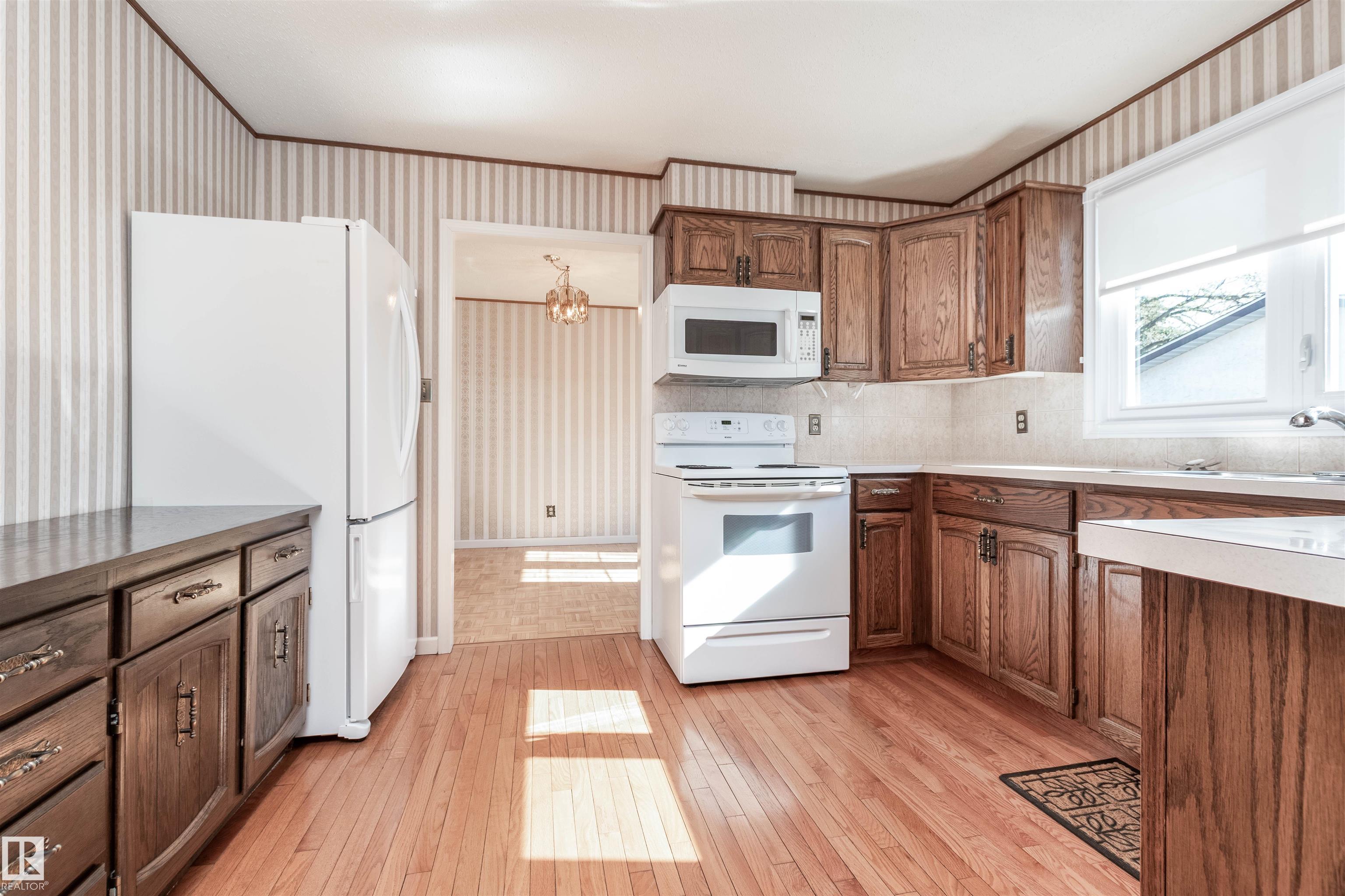 Photo 12 at 13319 30 Street NW, Belmont, Edmonton