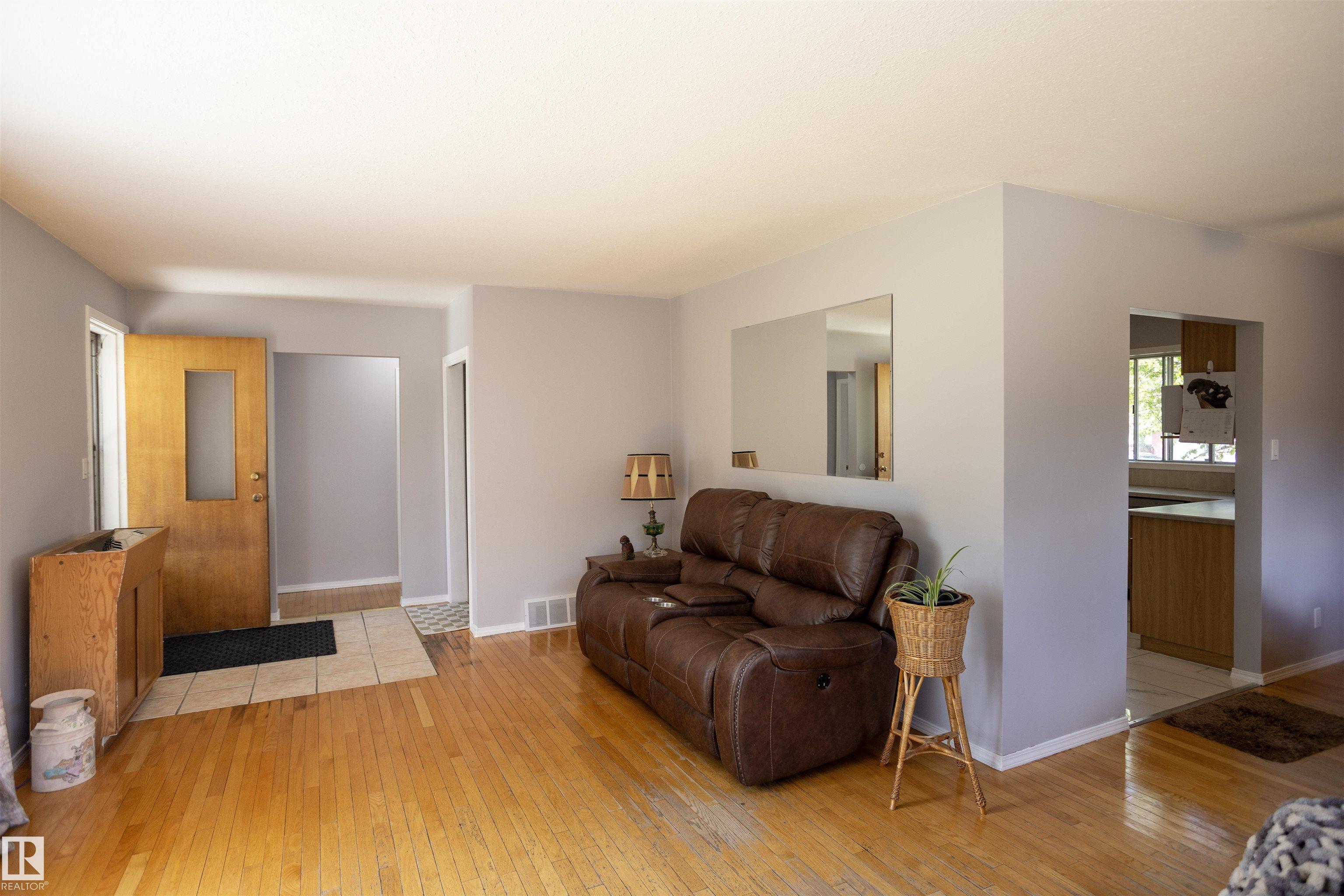 Photo 7 at 10428 68 Avenue NW, Allendale, Edmonton