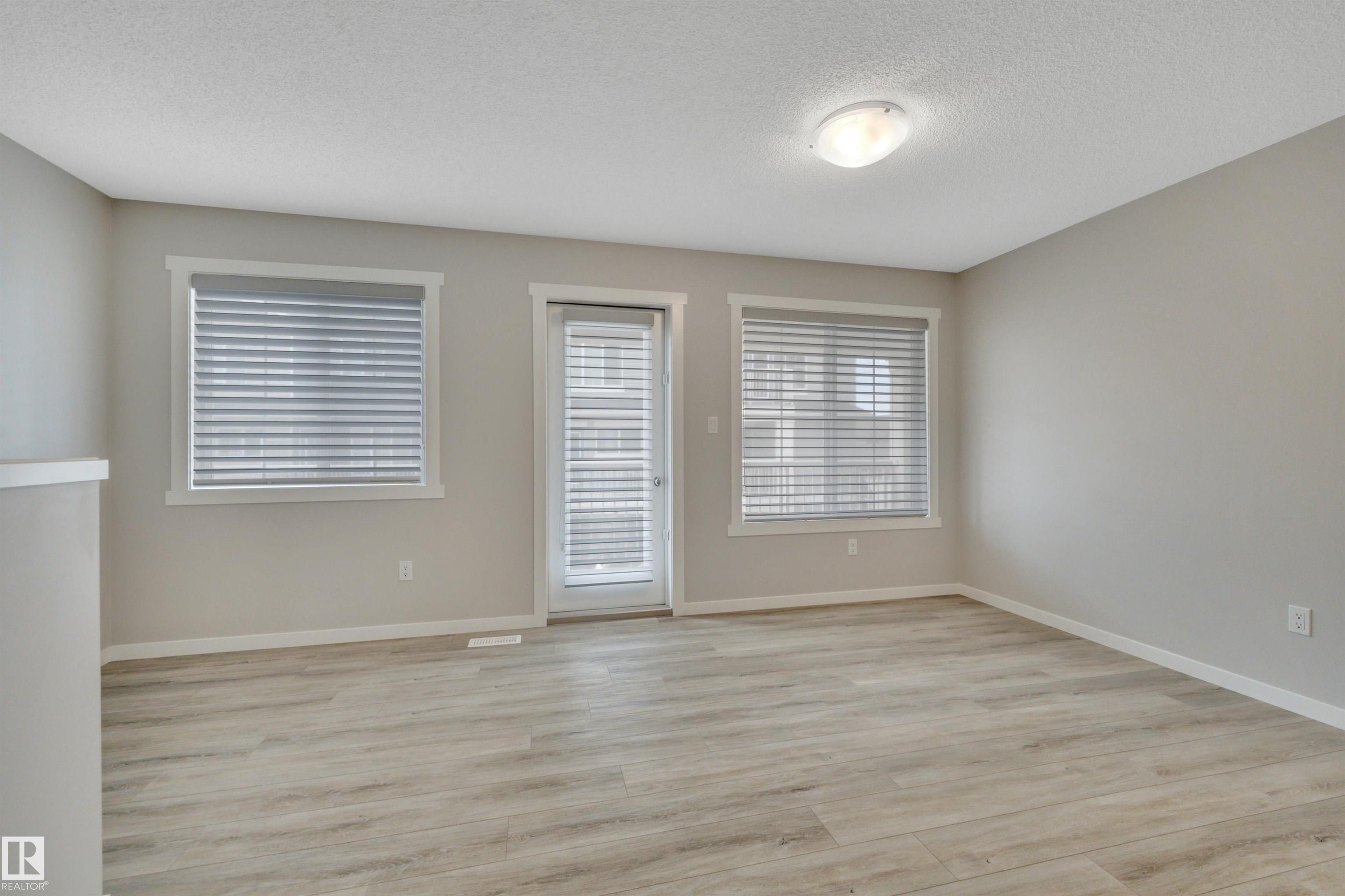 Photo 8 at 19 - 1110 Daniels Link SW, Desrochers Area, Edmonton