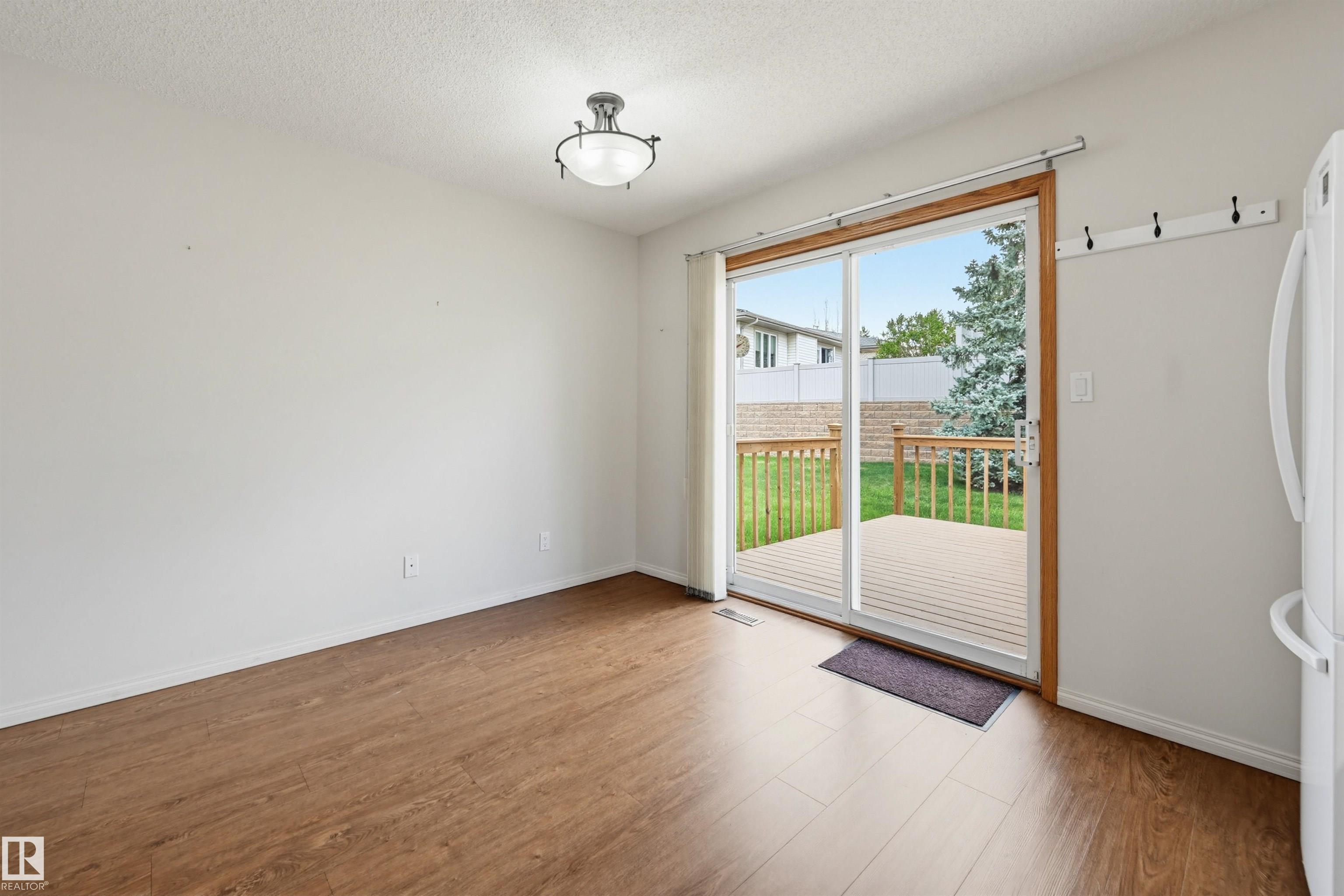 Photo 15 at 604 Revell Wynd NW, Rhatigan Ridge, Edmonton