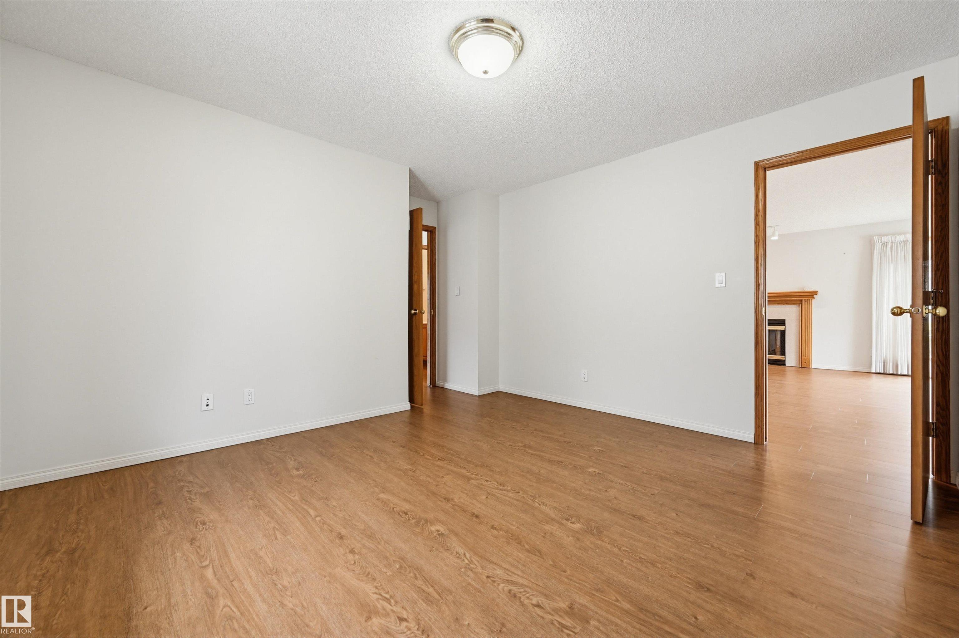 Photo 22 at 604 Revell Wynd NW, Rhatigan Ridge, Edmonton