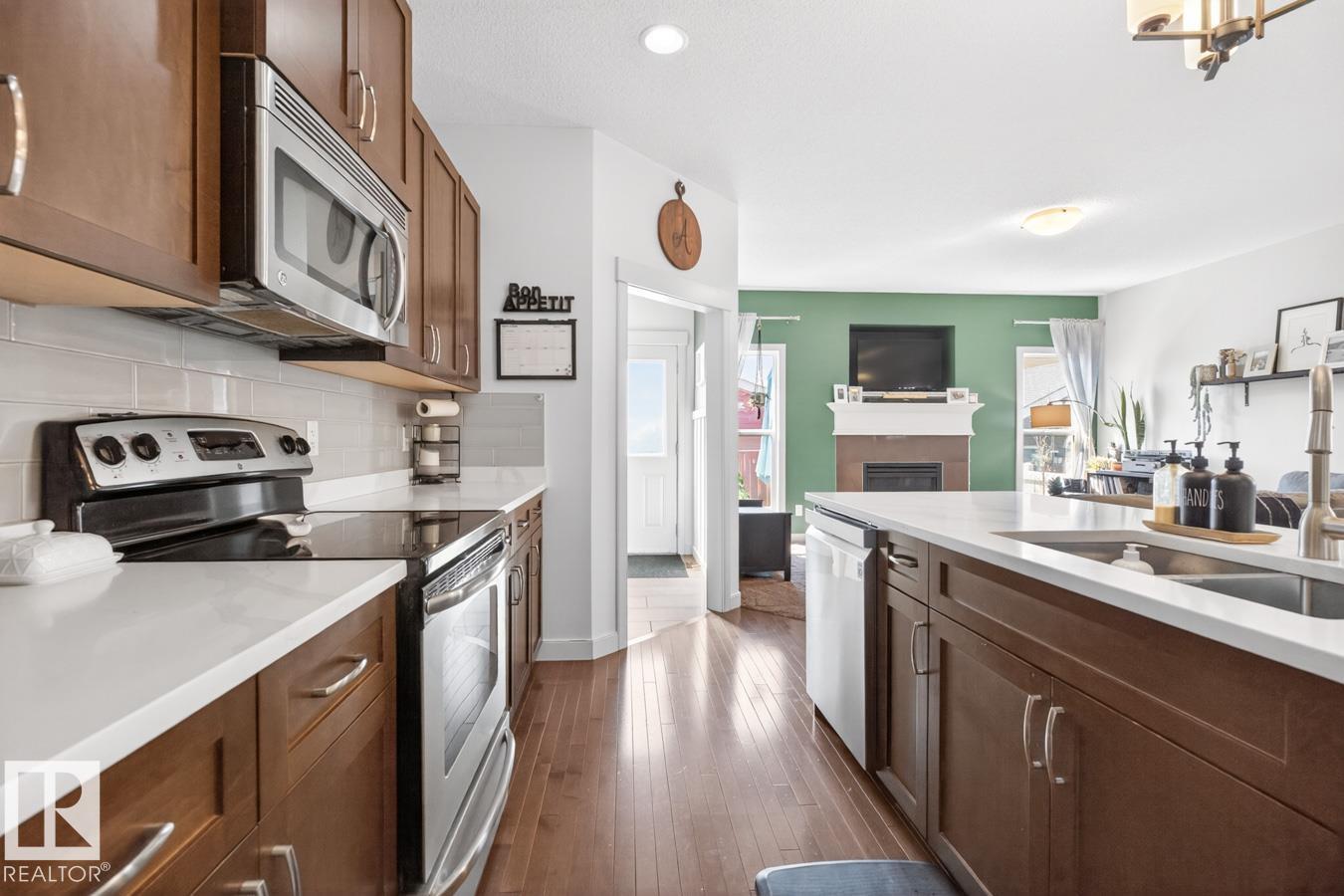 Photo 14 at 418 Simmonds Way, Southfork, Leduc