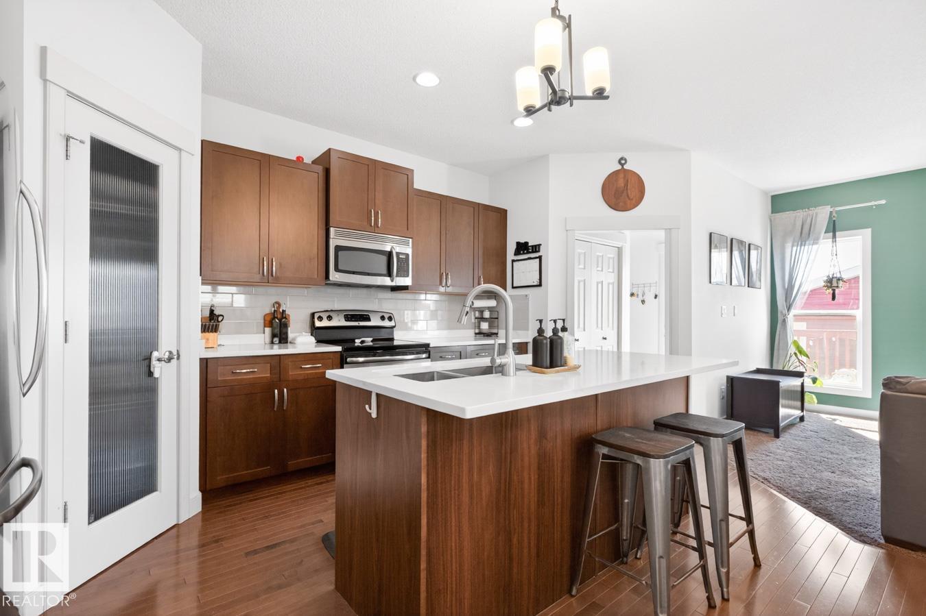 Photo 9 at 418 Simmonds Way, Southfork, Leduc