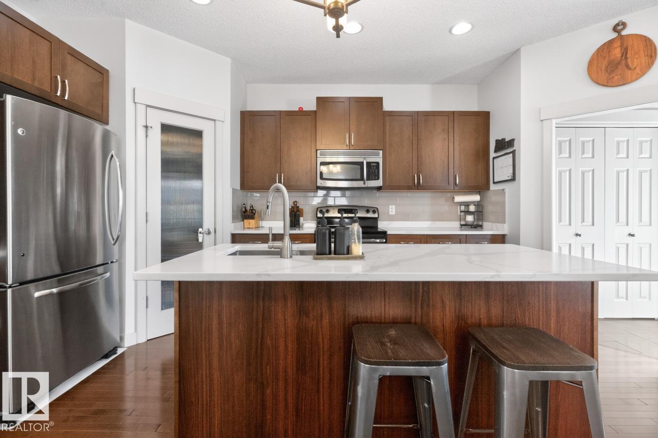 Photo 10 at 418 Simmonds Way, Southfork, Leduc