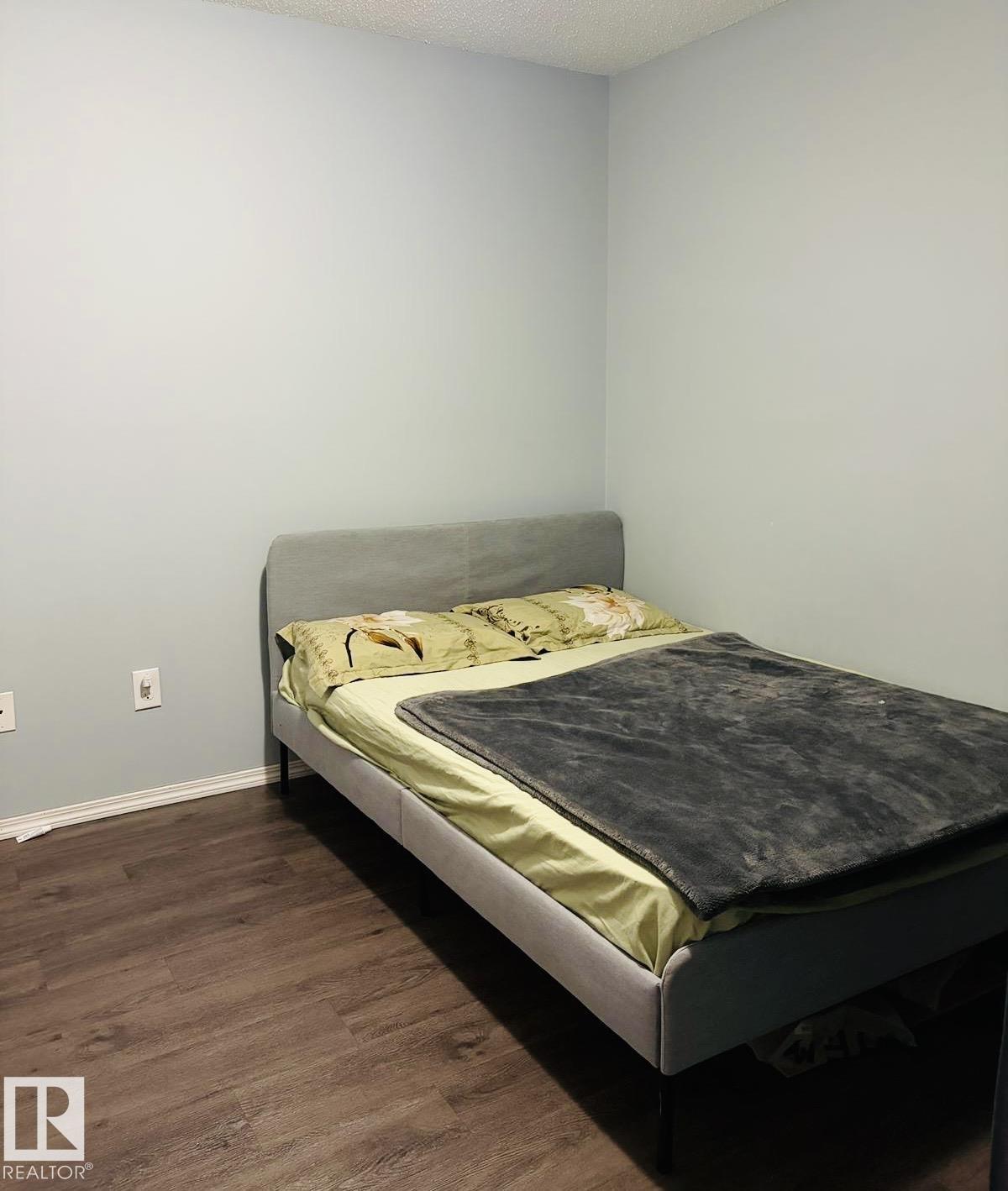 Picture for #122 270 MCCONACHIE DR NW