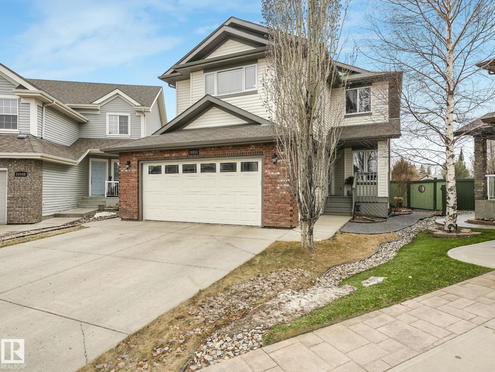 Photo 15 at 20853 92a Avenue NW, Suder Greens, Edmonton