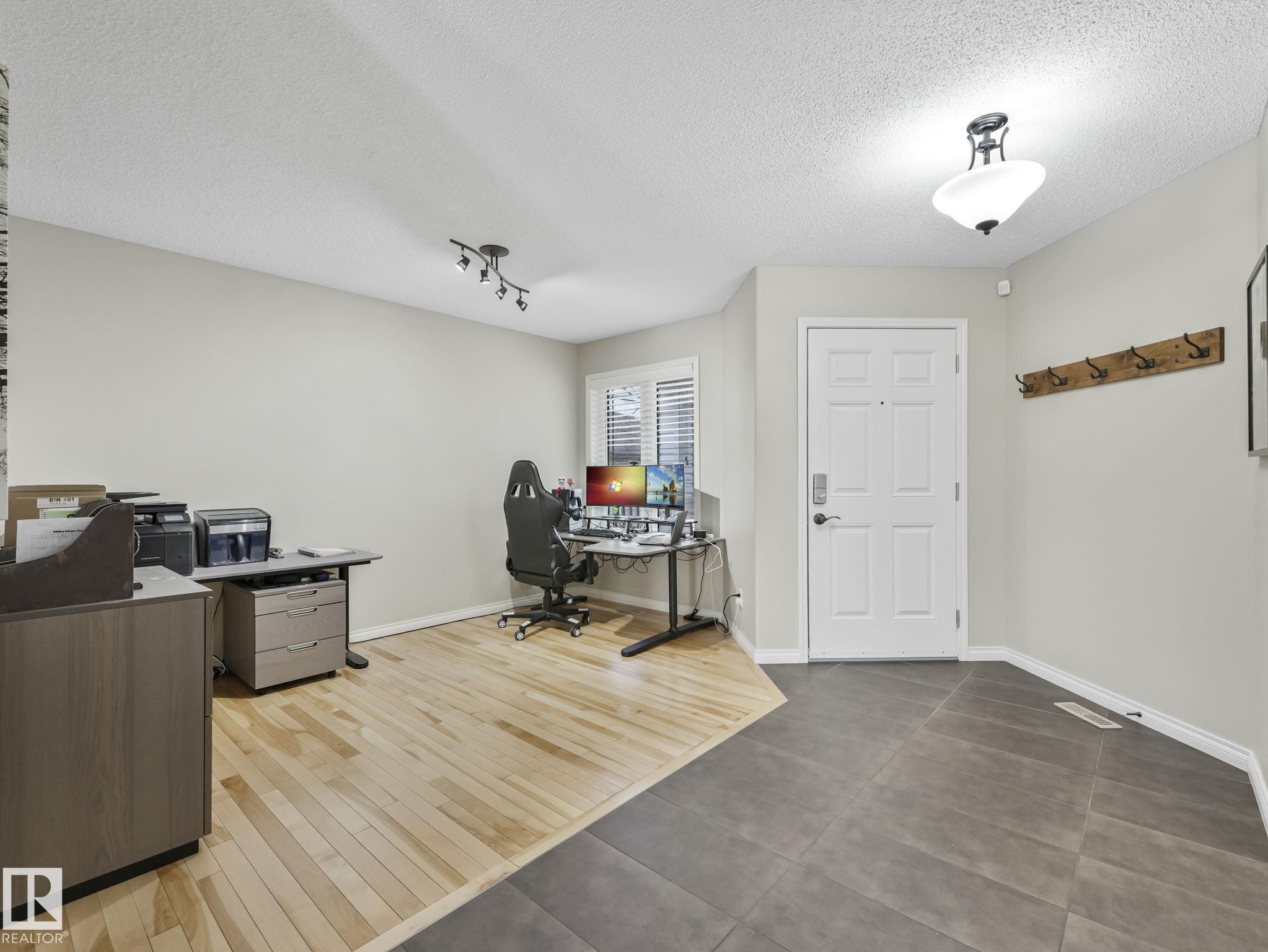Photo 19 at 20853 92a Avenue NW, Suder Greens, Edmonton
