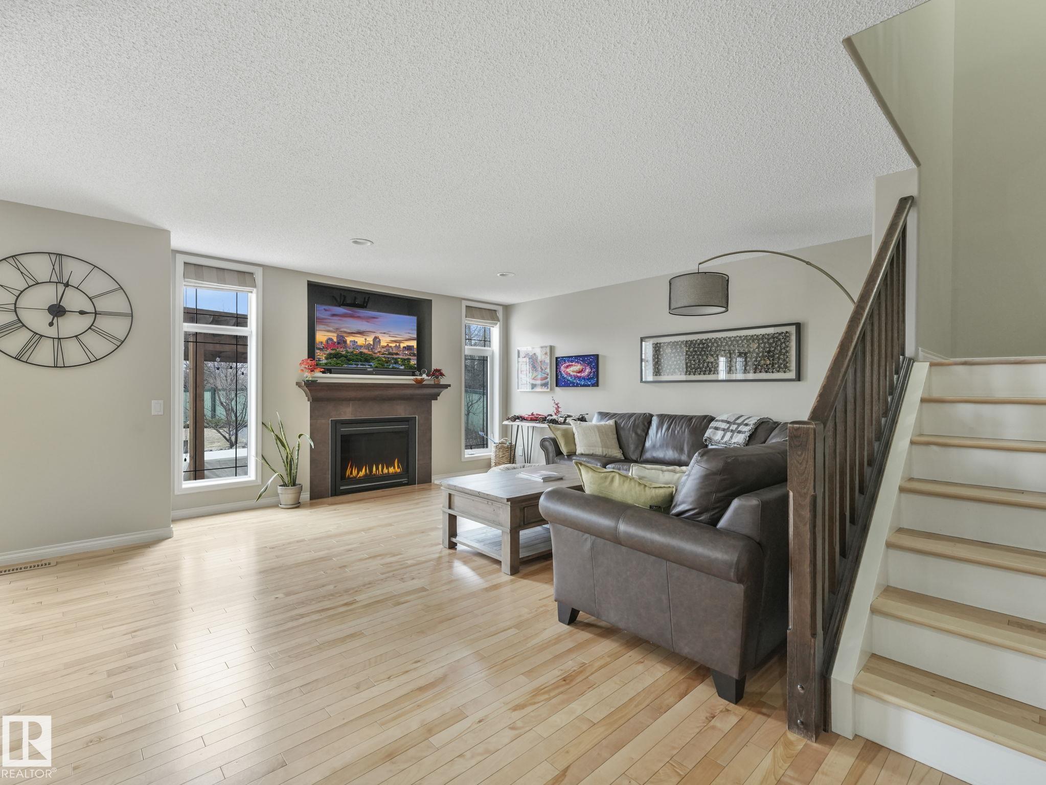 Photo 25 at 20853 92a Avenue NW, Suder Greens, Edmonton