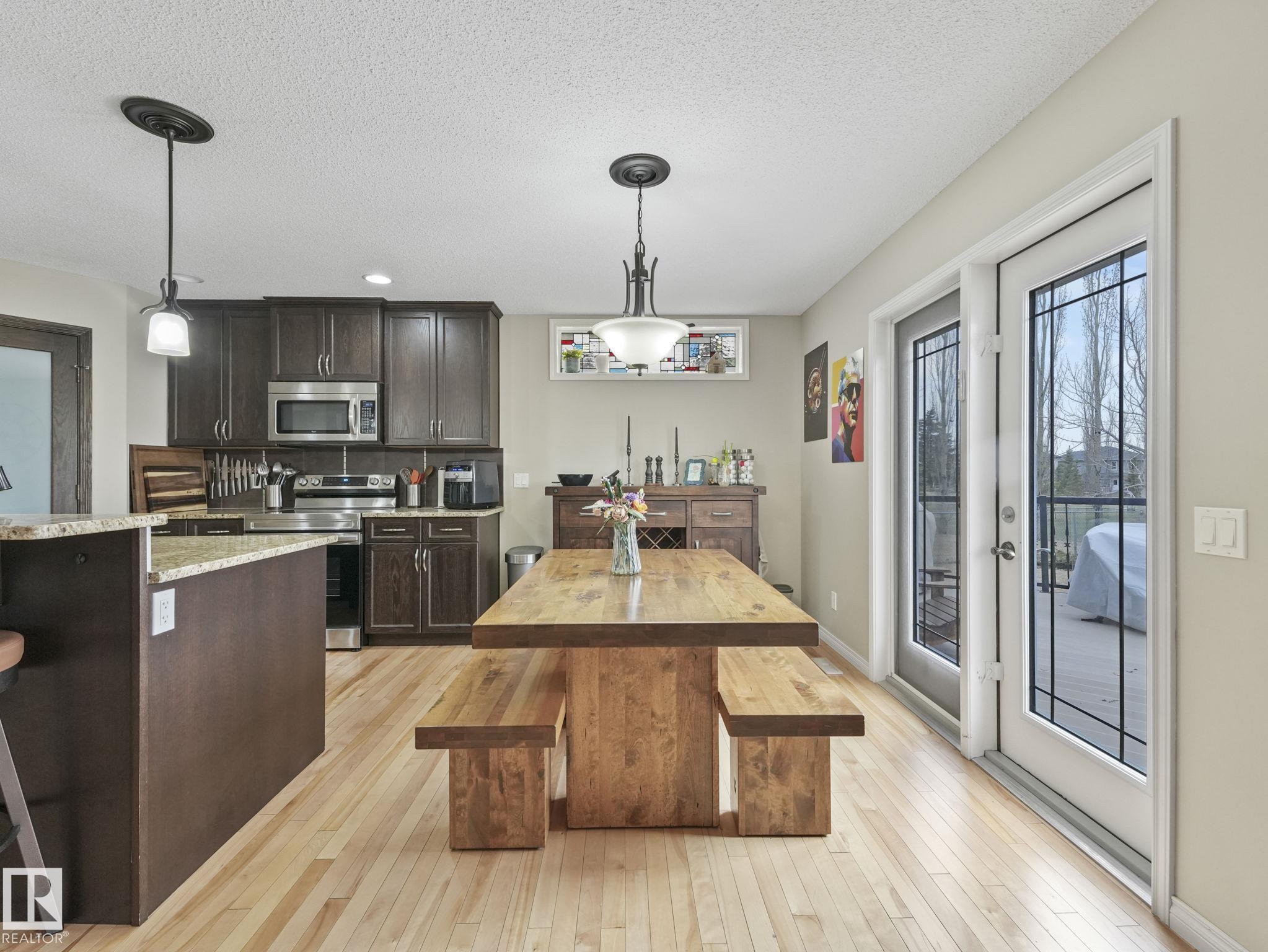 Photo 32 at 20853 92a Avenue NW, Suder Greens, Edmonton