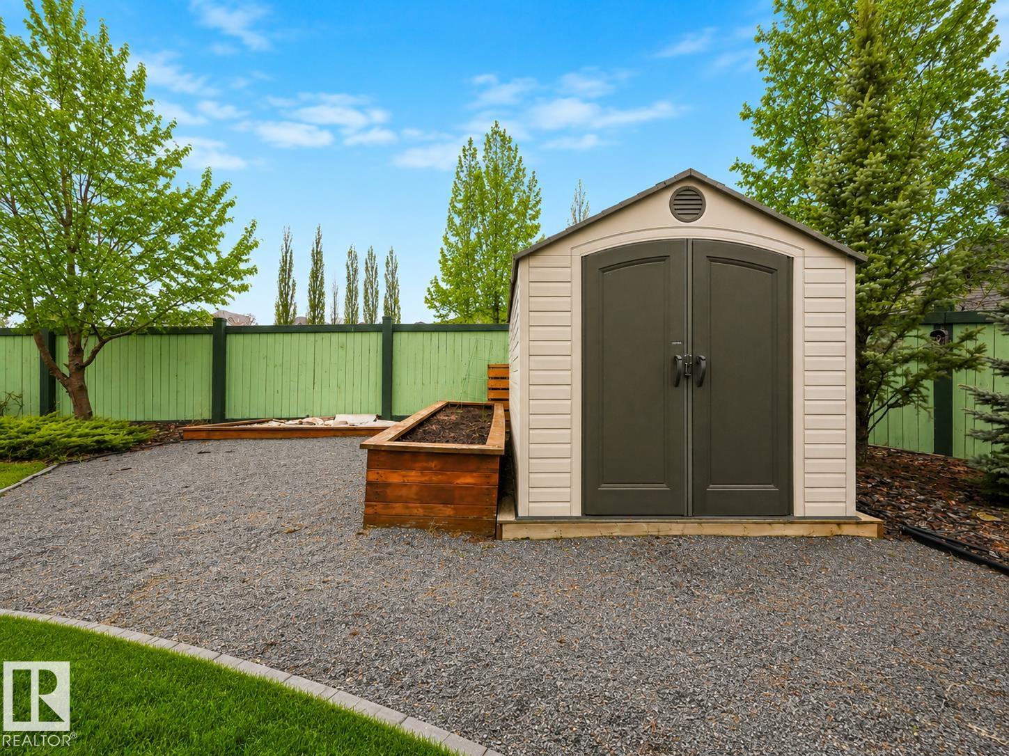 https://zimg.paragon.ice.com/ParagonImages/Property/PM/RAE/225401623/55/0/0/3a6ebd1c2783fbd0736de66644b1115e/1/01fd338ce7822d43ff353562ab17adf8/225401623-c3cb656b-3c11-4081-8b49-ba56d351da3a.JPG