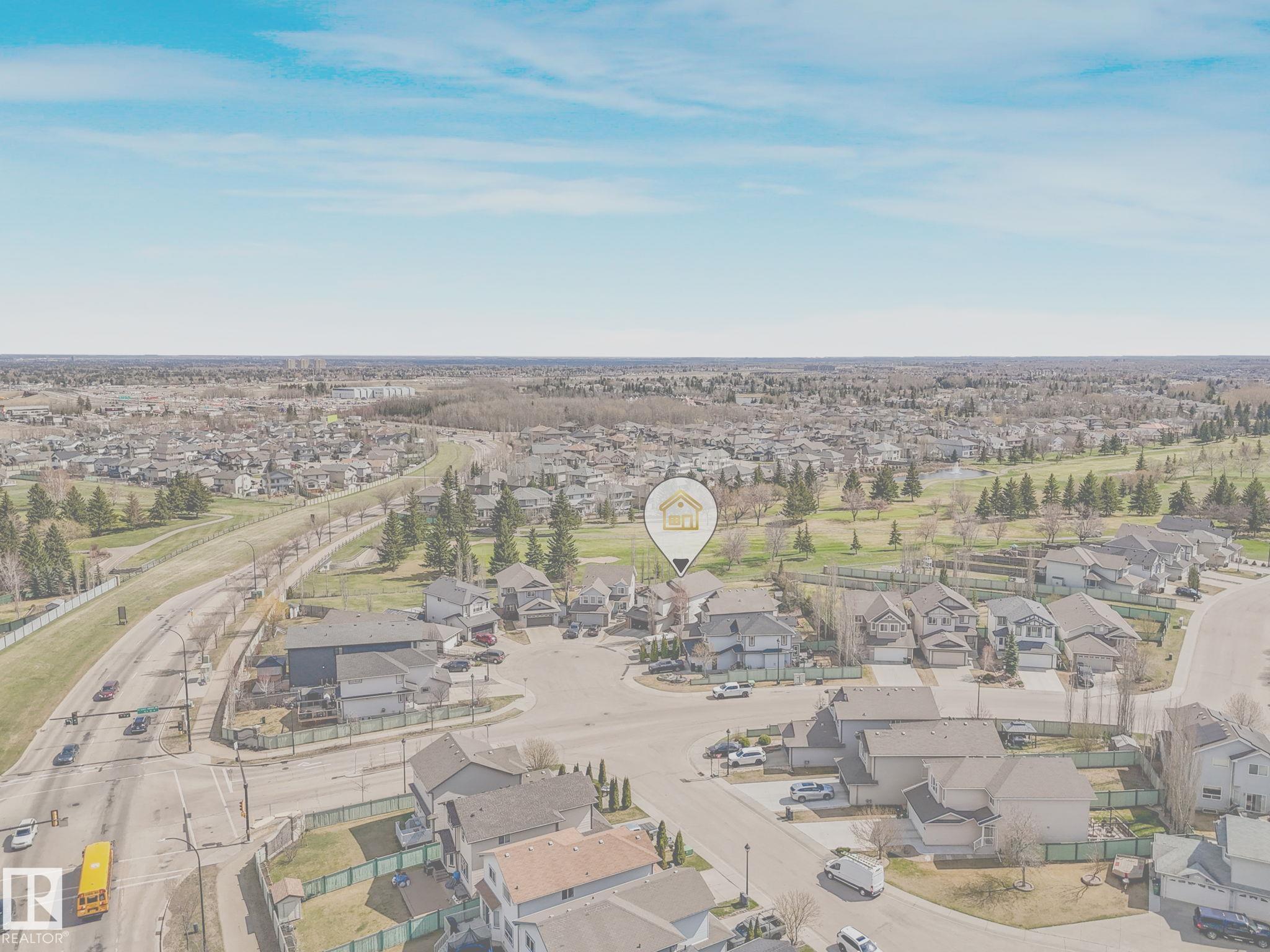 Photo 7 at 20853 92a Avenue NW, Suder Greens, Edmonton