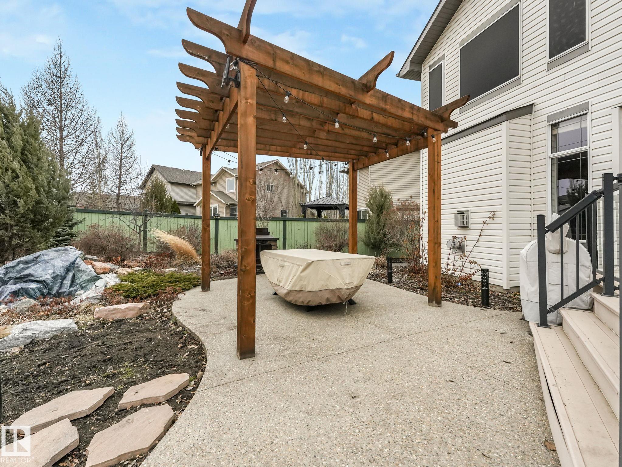 Photo 69 at 20853 92a Avenue NW, Suder Greens, Edmonton