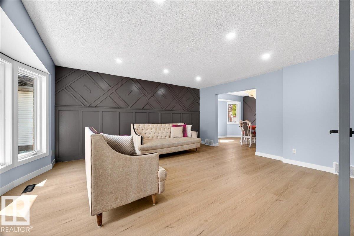 Photo 13 at 706 Burley Drive NW, Bulyea Heights, Edmonton