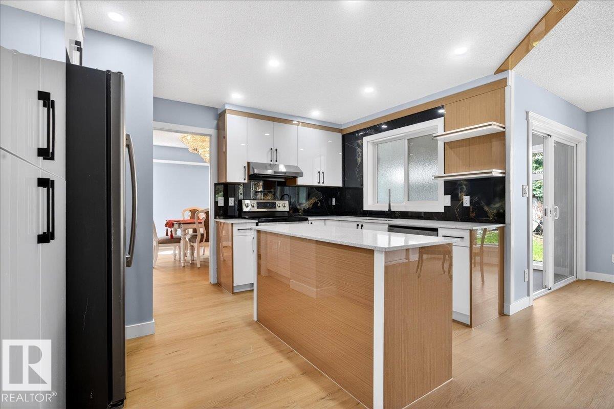 Photo 21 at 706 Burley Drive NW, Bulyea Heights, Edmonton