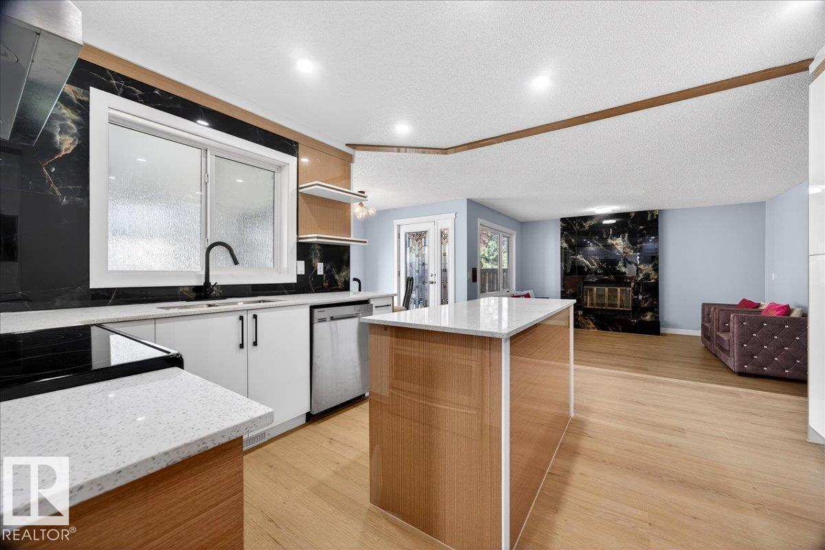 Photo 22 at 706 Burley Drive NW, Bulyea Heights, Edmonton