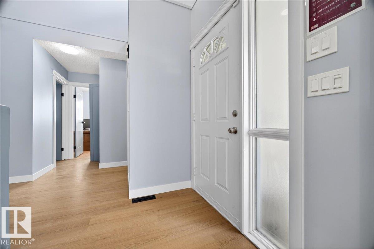 Photo 7 at 706 Burley Drive NW, Bulyea Heights, Edmonton