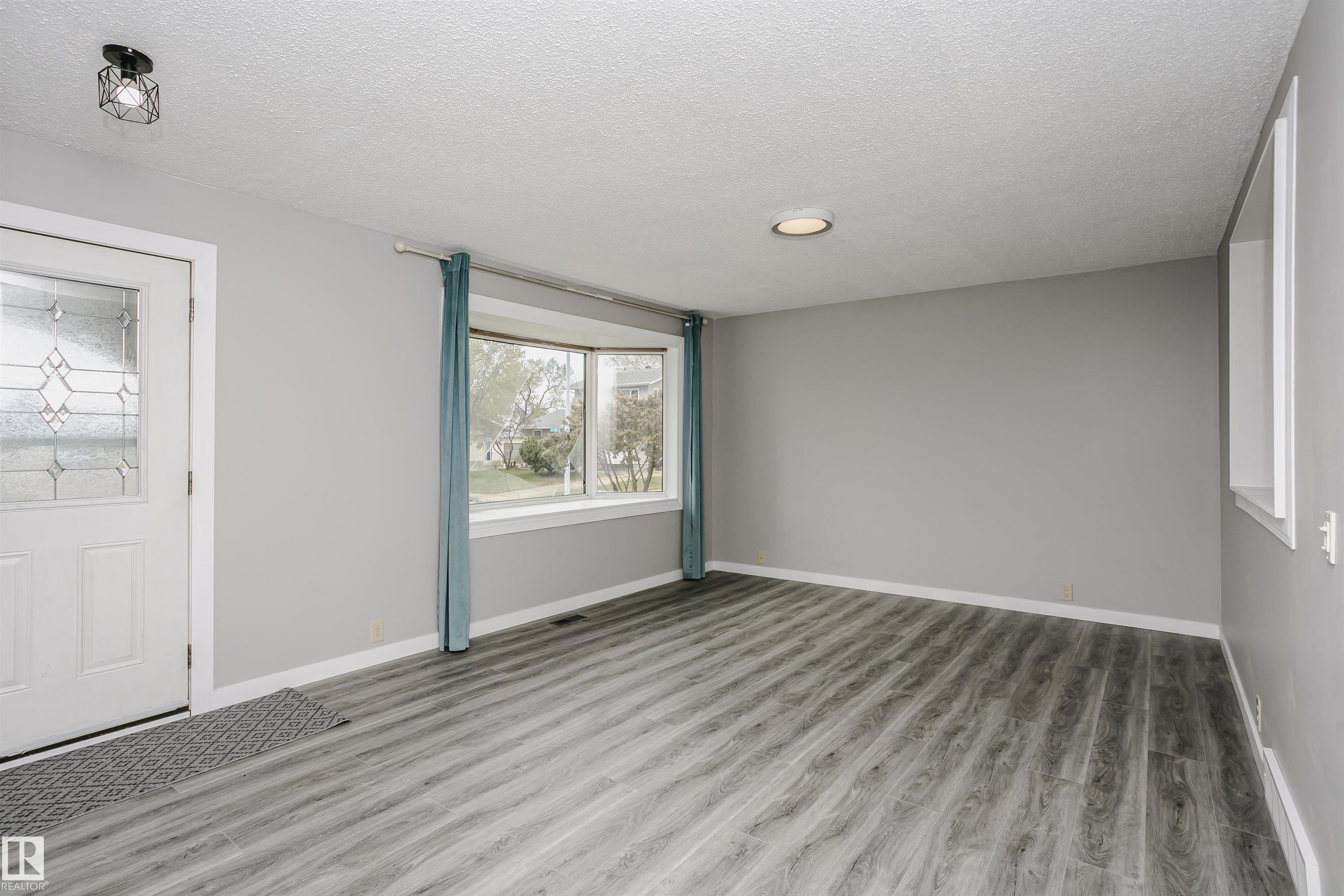 11436 161 Avenue NW, Dunluce, Edmonton