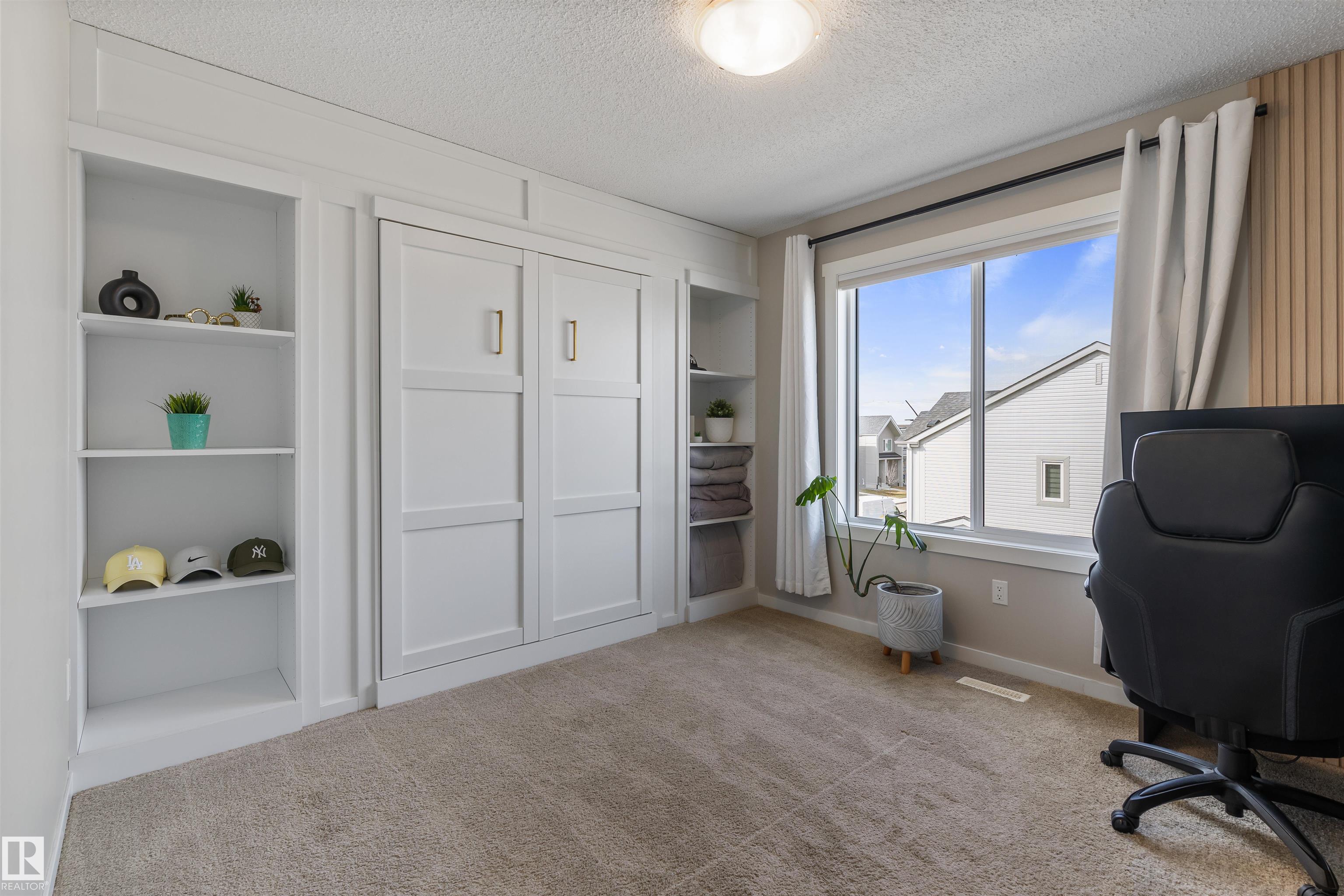 https://zimg.paragon.ice.com/ParagonImages/Property/PM/RAE/225401630/22/0/0/e2329e61b29ce3ce2588a5a2a8f2570c/1/cb34ec66ebedf58cf8a4a491d4b3c9ad/225401630-5a2a84d6-f52e-4b76-92ef-b7abb0f1471f.JPG