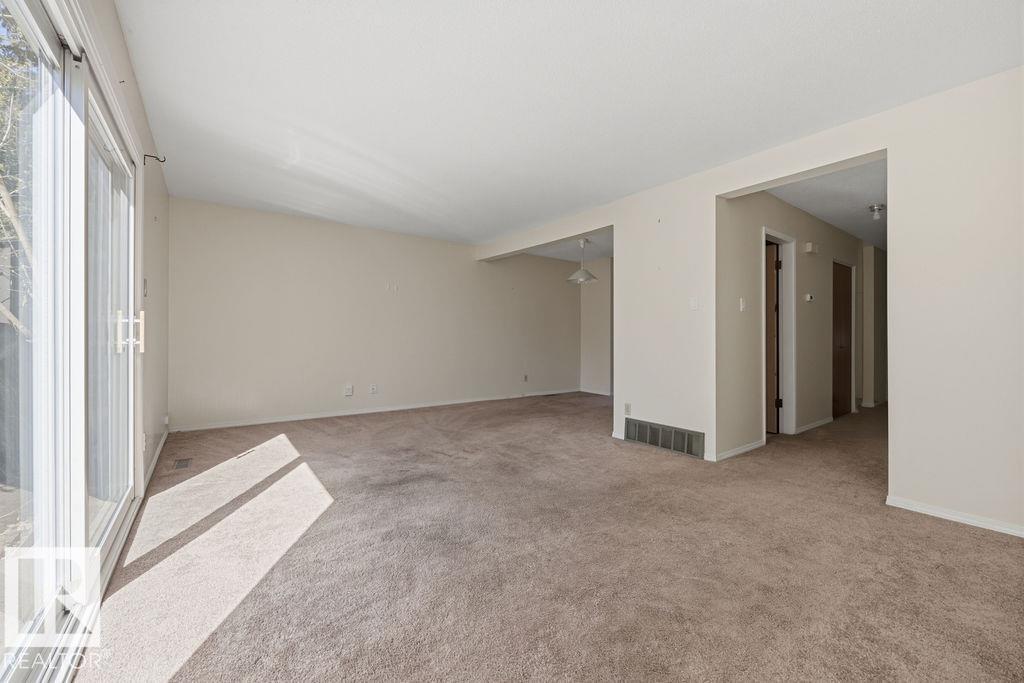 Photo 11 at 17429 77 Avenue NW, Callingwood North, Edmonton