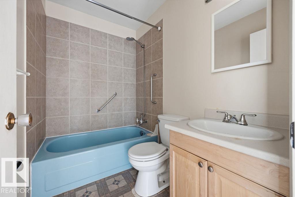 Photo 21 at 17429 77 Avenue NW, Callingwood North, Edmonton