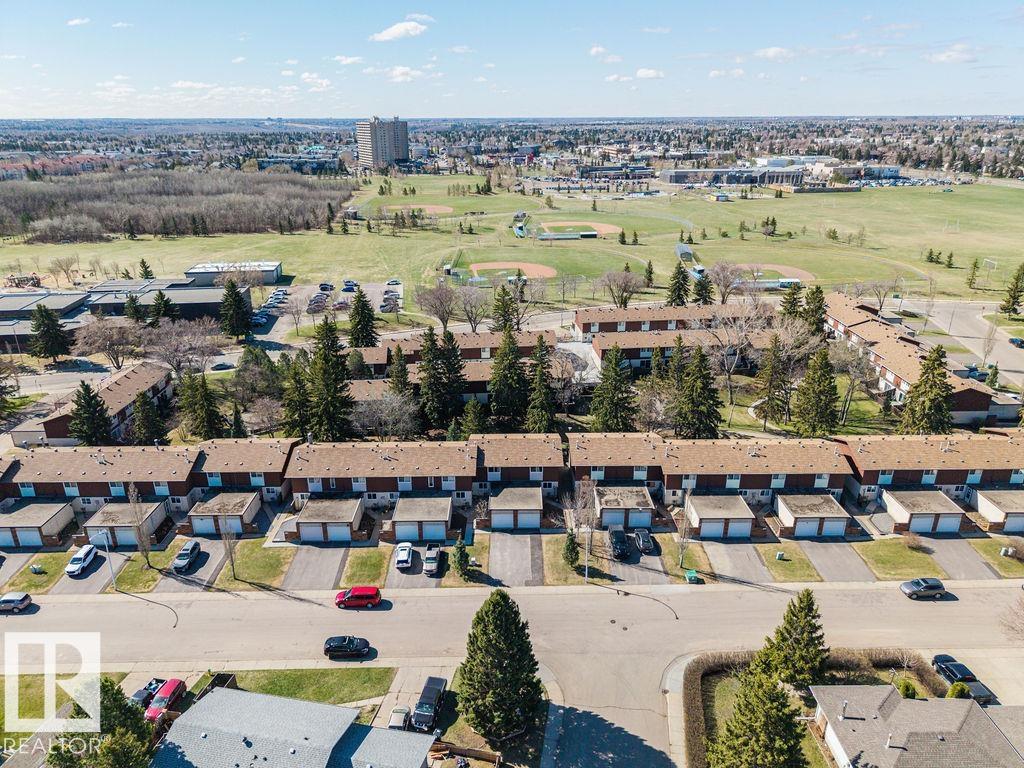 Photo 31 at 17429 77 Avenue NW, Callingwood North, Edmonton