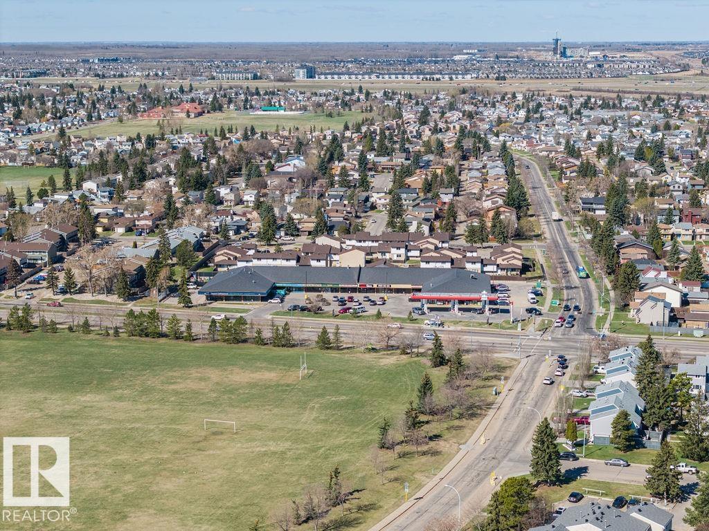 Photo 39 at 17429 77 Avenue NW, Callingwood North, Edmonton