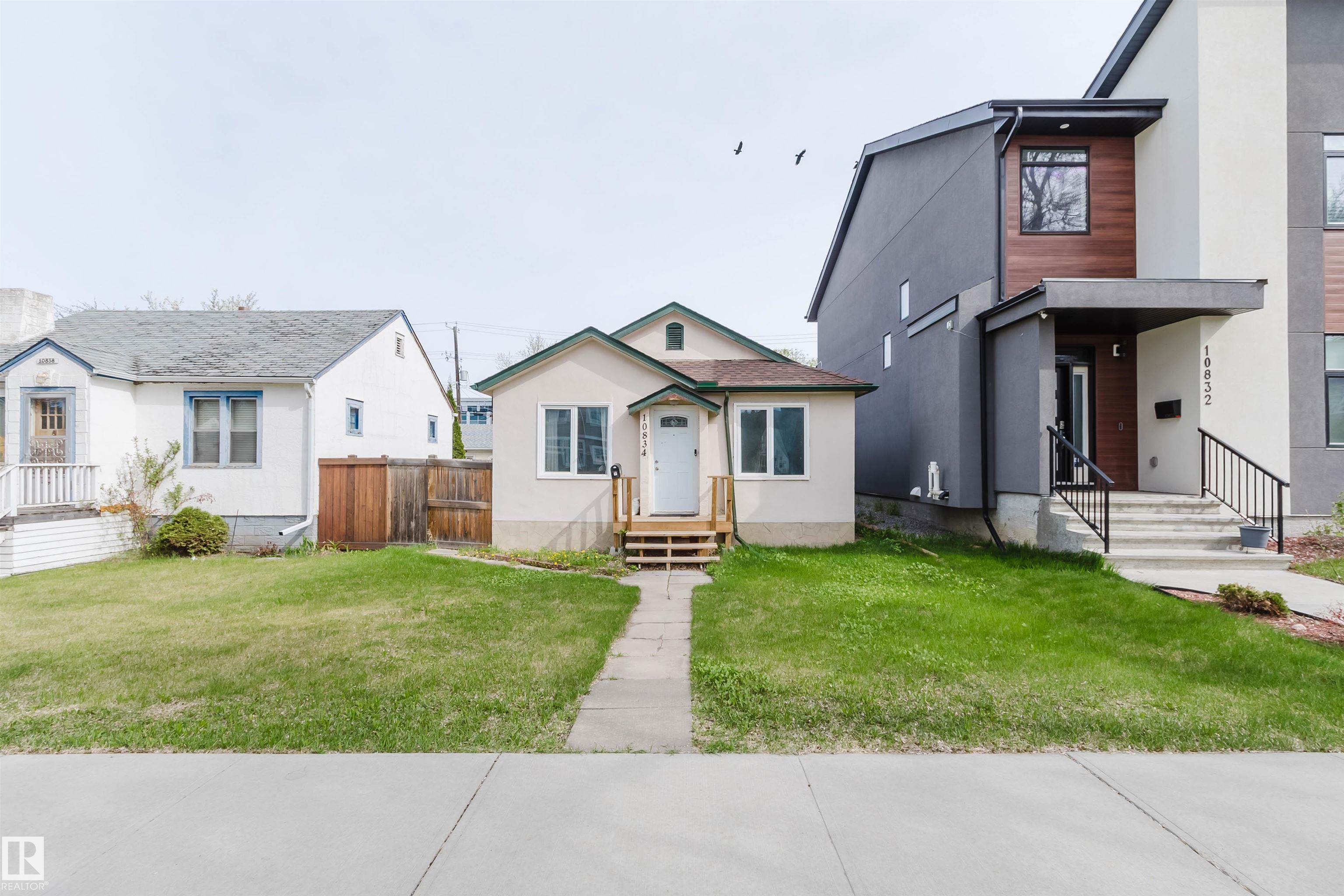 10834 75 Avenue NW, Queen Alexandra, Edmonton