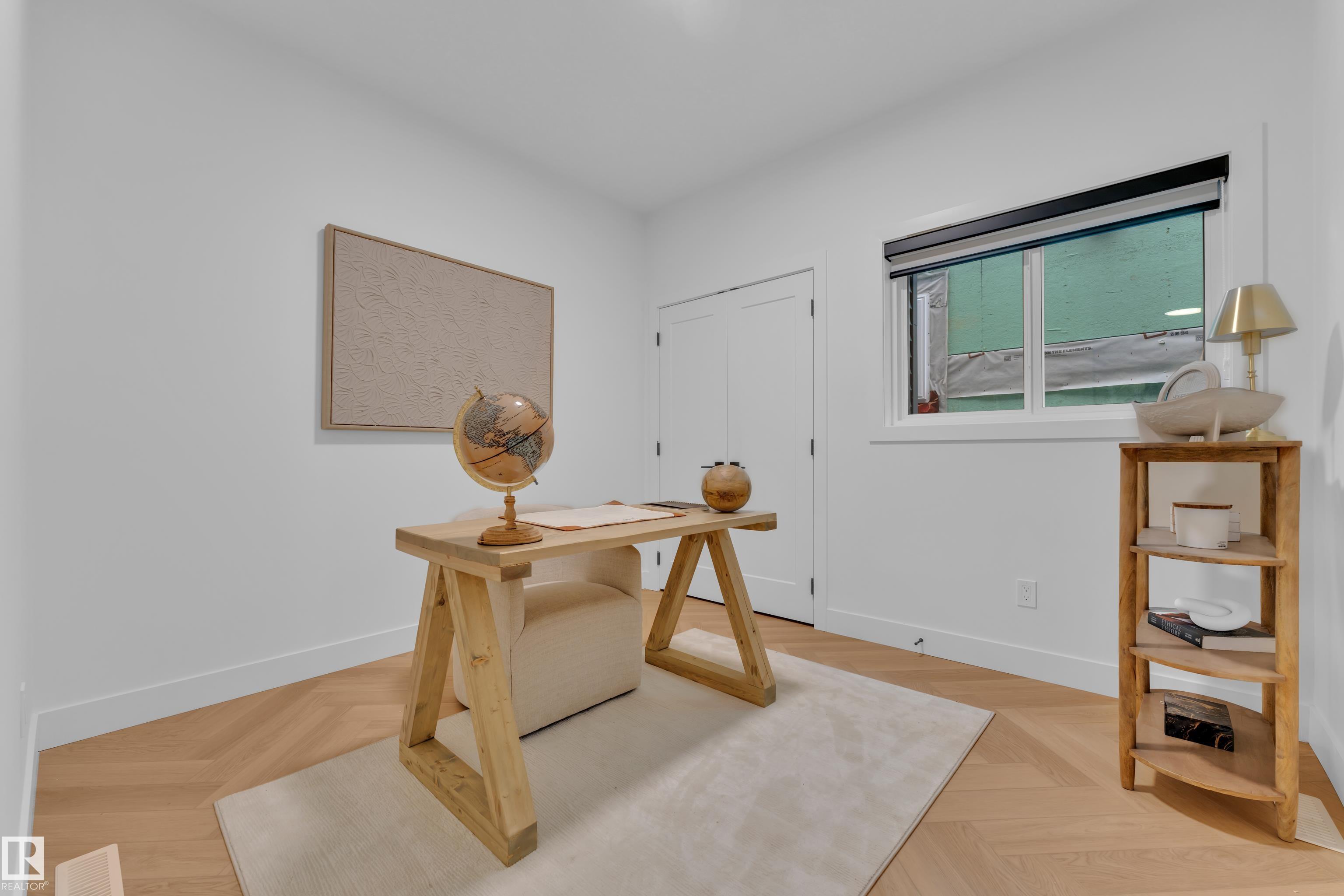 https://zimg.paragon.ice.com/ParagonImages/Property/PM/RAE/225401637/11/0/0/420938739b2ad98543019fd6b17f46bf/1/d36a2022f5cfcc5d3770694682f527a4/225401637-413406ef-044b-40a5-9e8b-3ff6a412e179.JPG