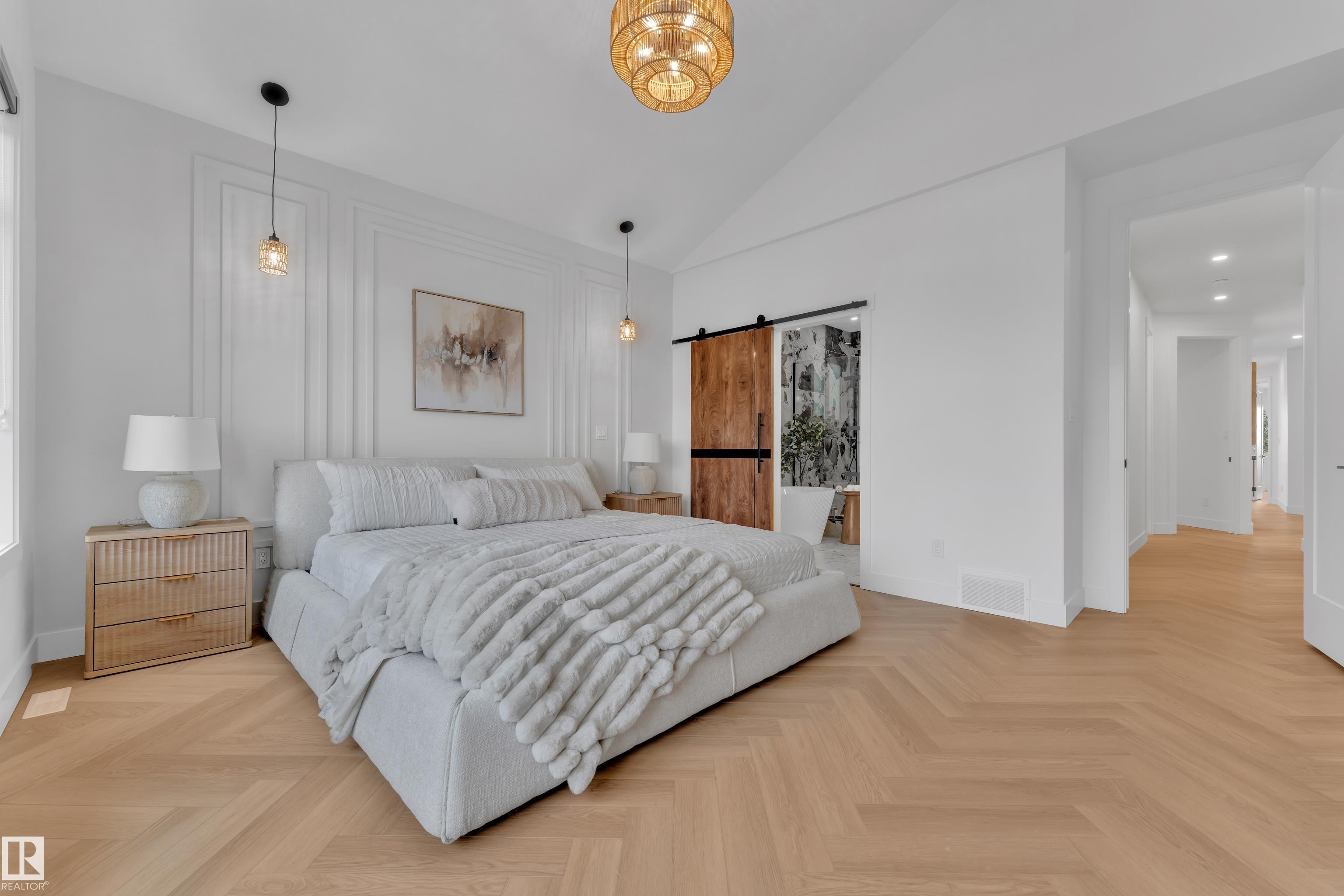https://zimg.paragon.ice.com/ParagonImages/Property/PM/RAE/225401637/37/0/0/e3673d0e3acd72a8b79a6b69e982d7e8/1/d36a2022f5cfcc5d3770694682f527a4/225401637-766f4c18-e721-4598-ad20-28844a6507e8.JPG