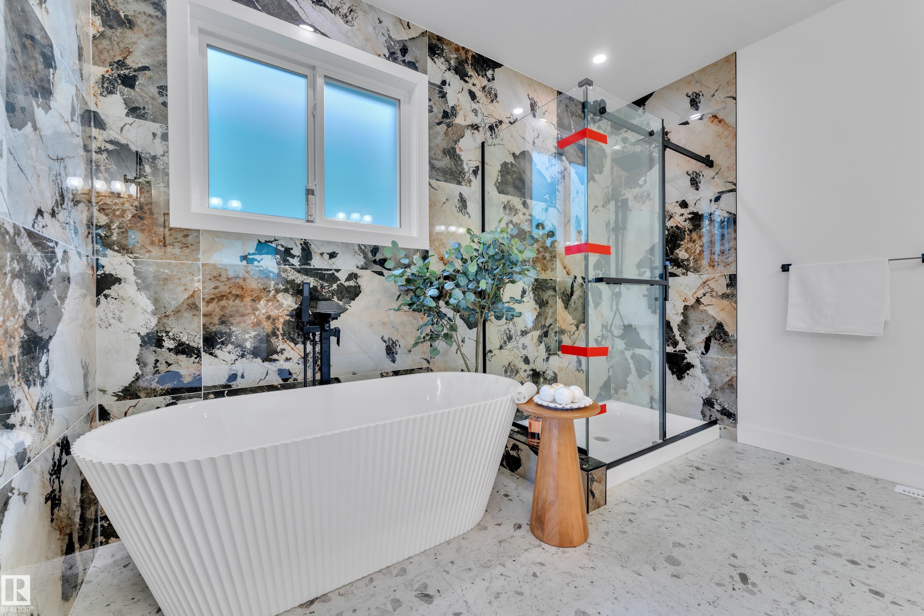 https://zimg.paragon.ice.com/ParagonImages/Property/PM/RAE/225401637/44/0/0/fe93fbc5eb0c2cb971f85b876700adea/1/d36a2022f5cfcc5d3770694682f527a4/225401637-e5b8cba3-ac42-4e49-9dd6-42cdc1325991.JPG