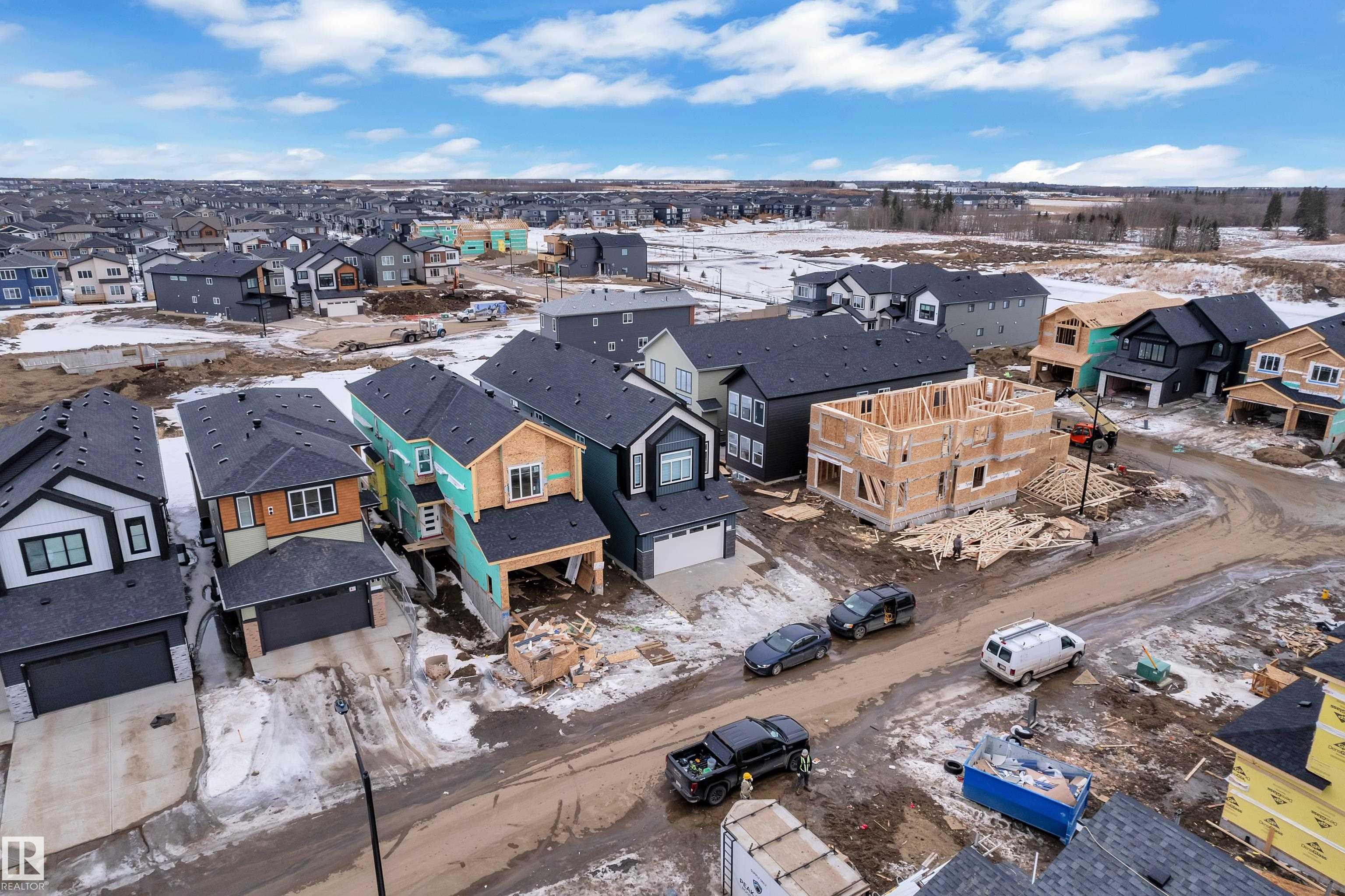 https://zimg.paragon.ice.com/ParagonImages/Property/PM/RAE/225401637/6/0/0/d08c1e94f3bce1ee19221df076459b39/1/d36a2022f5cfcc5d3770694682f527a4/225401637-4f233fcf-b948-4cff-ab67-d1d2c6448a60.JPG